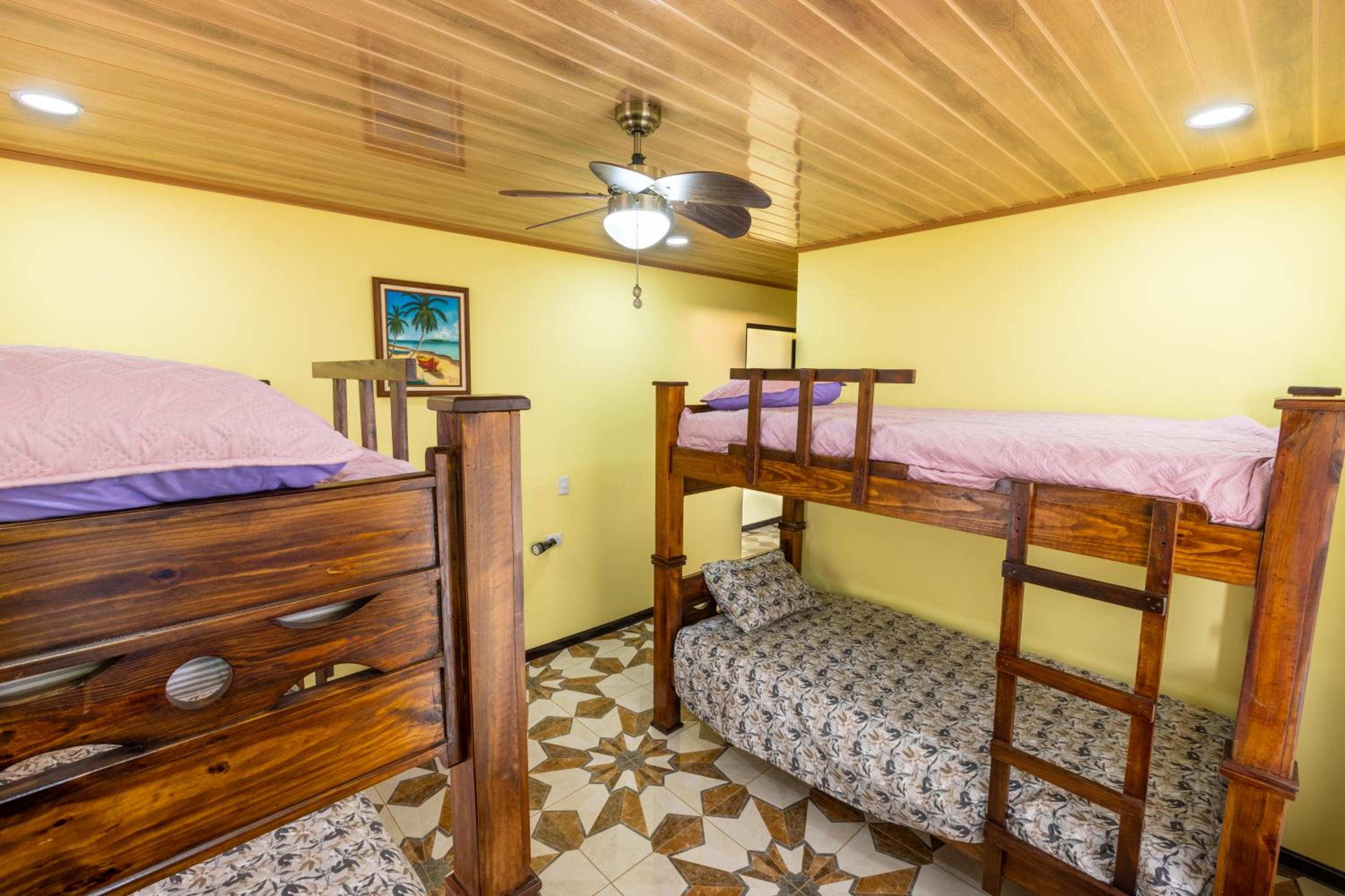 Casita Poro