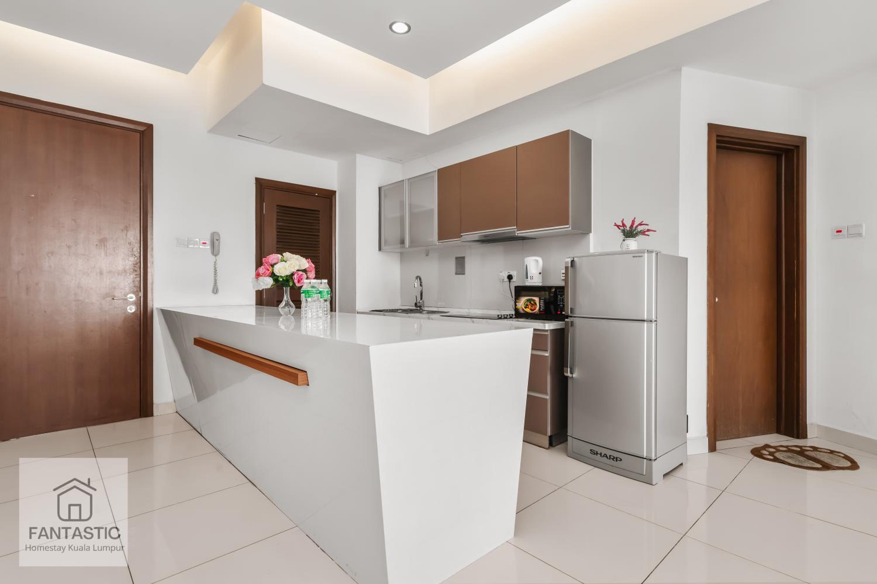 Regalia Residence at KLCC View Sky Pool by KC
