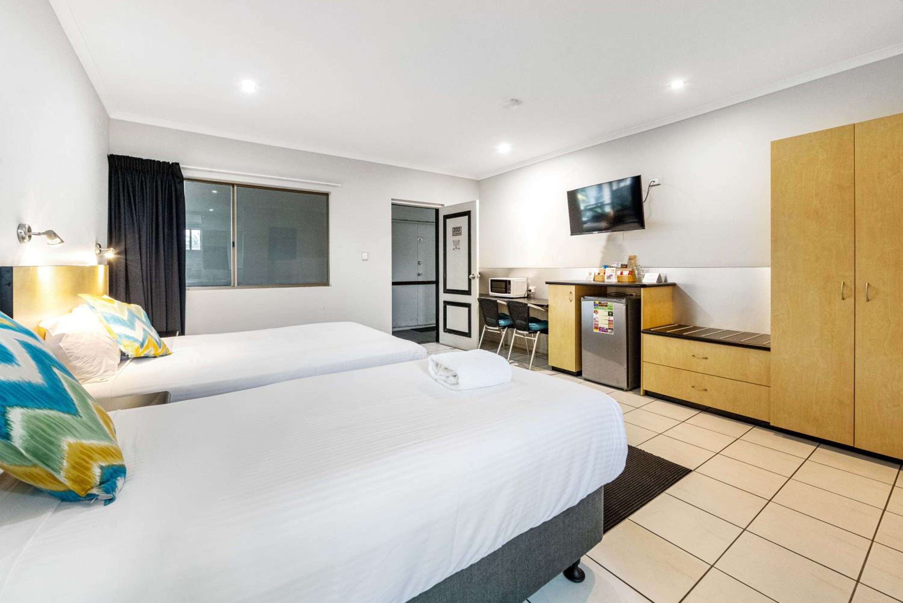 Alara Motor Inn