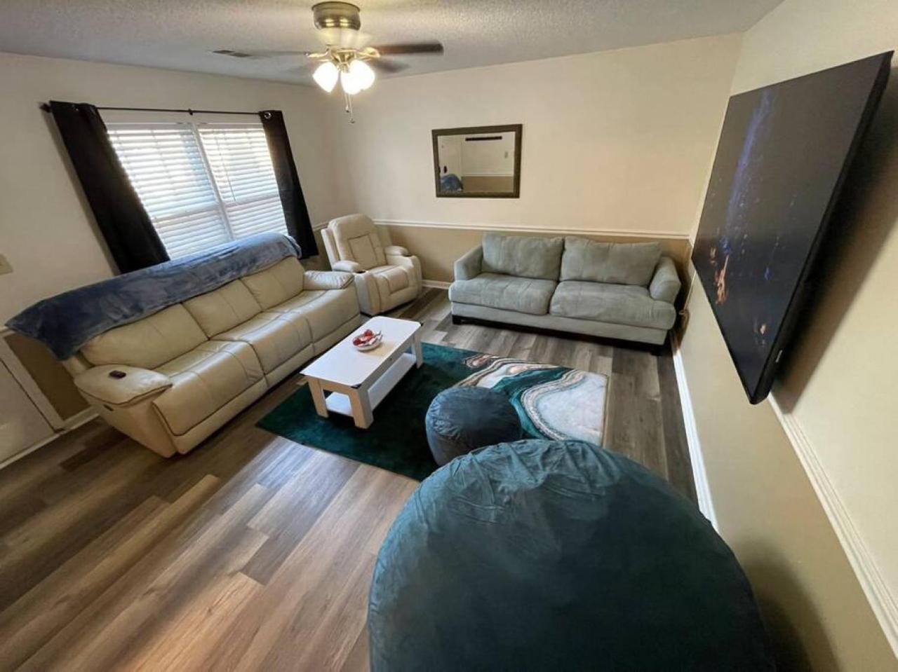 NEW King Beds, 86 inch RokuTV, and Massage at the Comfort Haven view 2