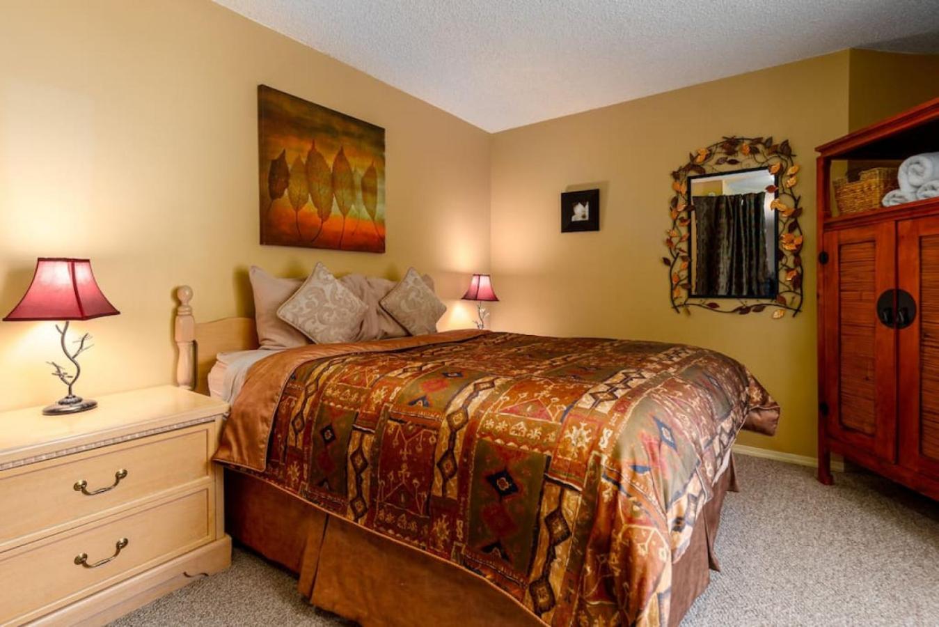 The Maple Ski-in Ski-out 1 Bed with Hot Tub and Pool