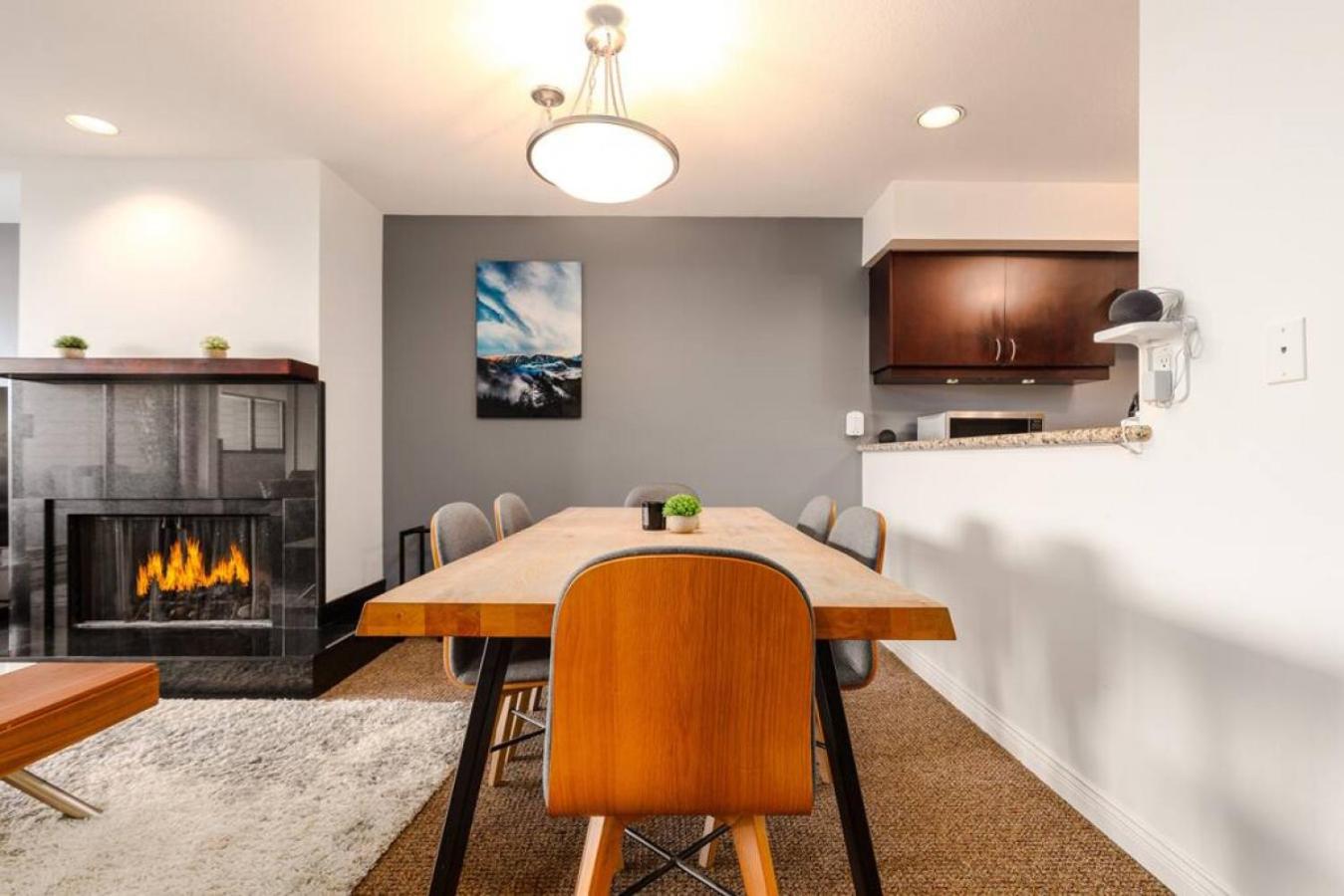 Patagonia 2 Bed 2 Bath with Private Hot Tub