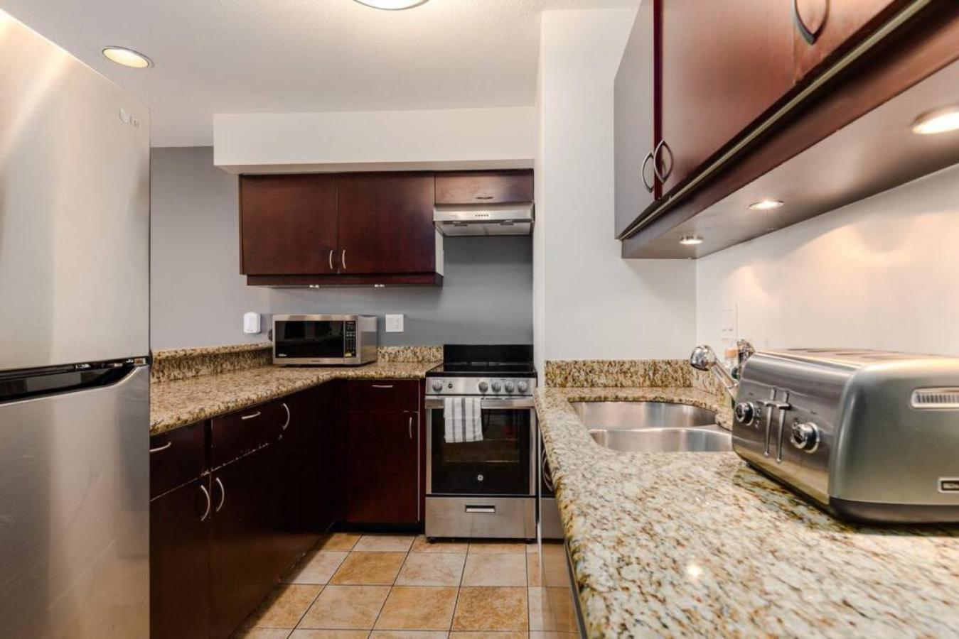 Patagonia 2 Bed 2 Bath with Private Hot Tub
