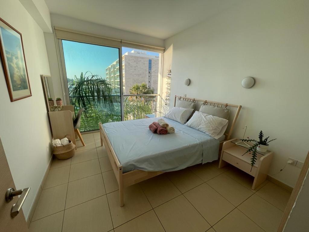 MagesticView seafront apartment