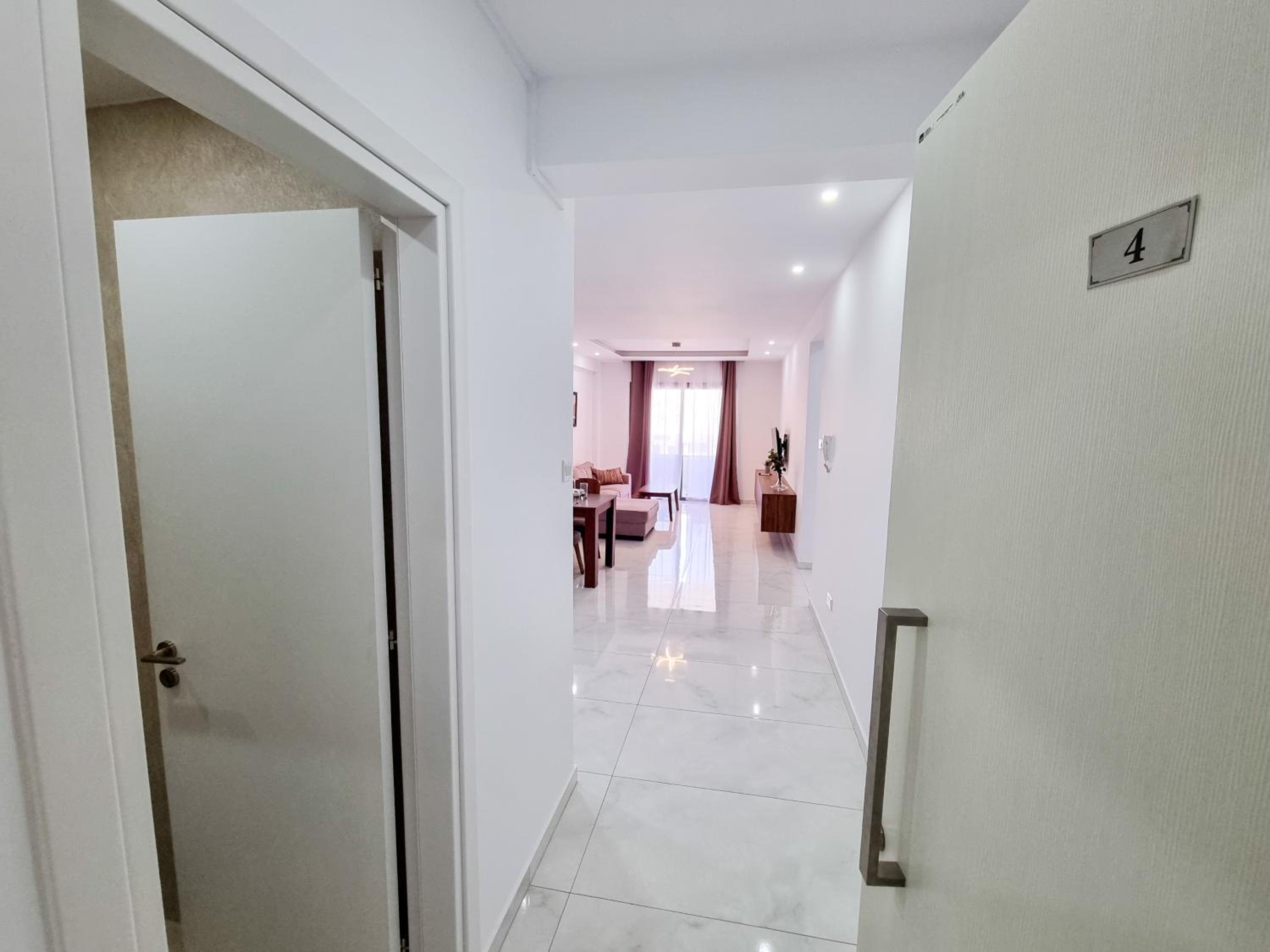 Sea Bay Apartment