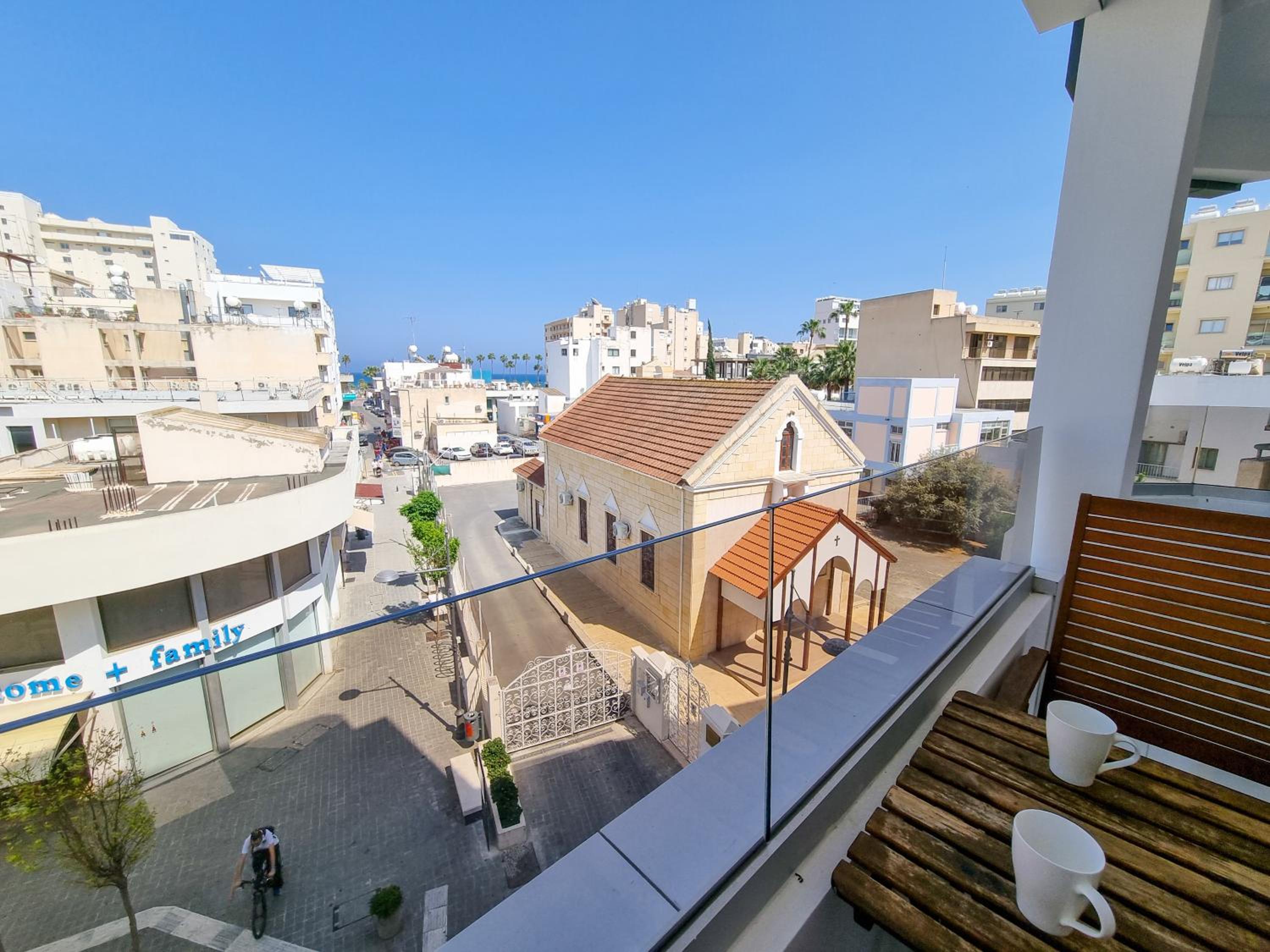 Sea Bay Apartment