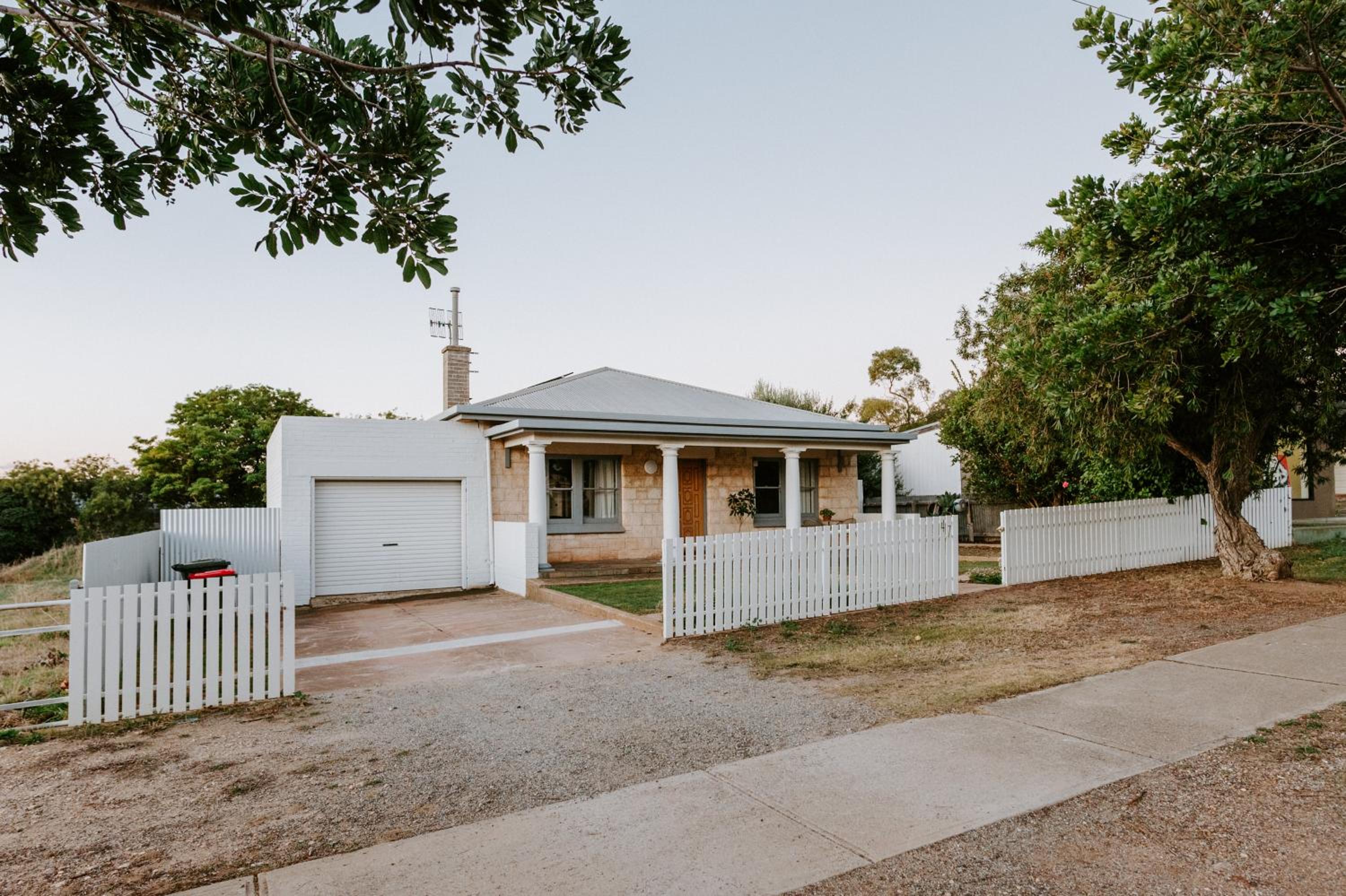 Port Lincoln Escape - 3BR - Close to CBD, Beaches