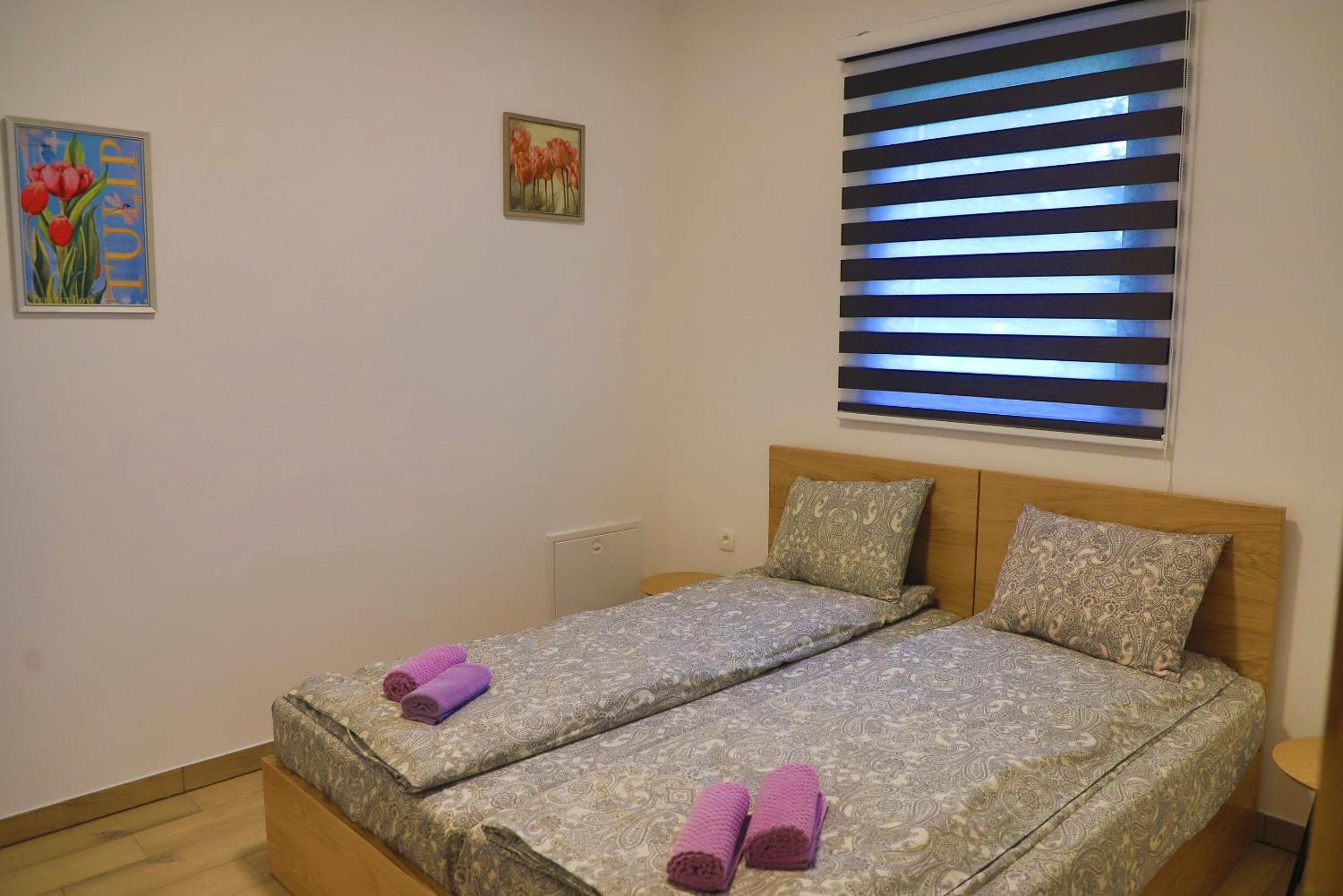 Holiday Homes Pozitiva