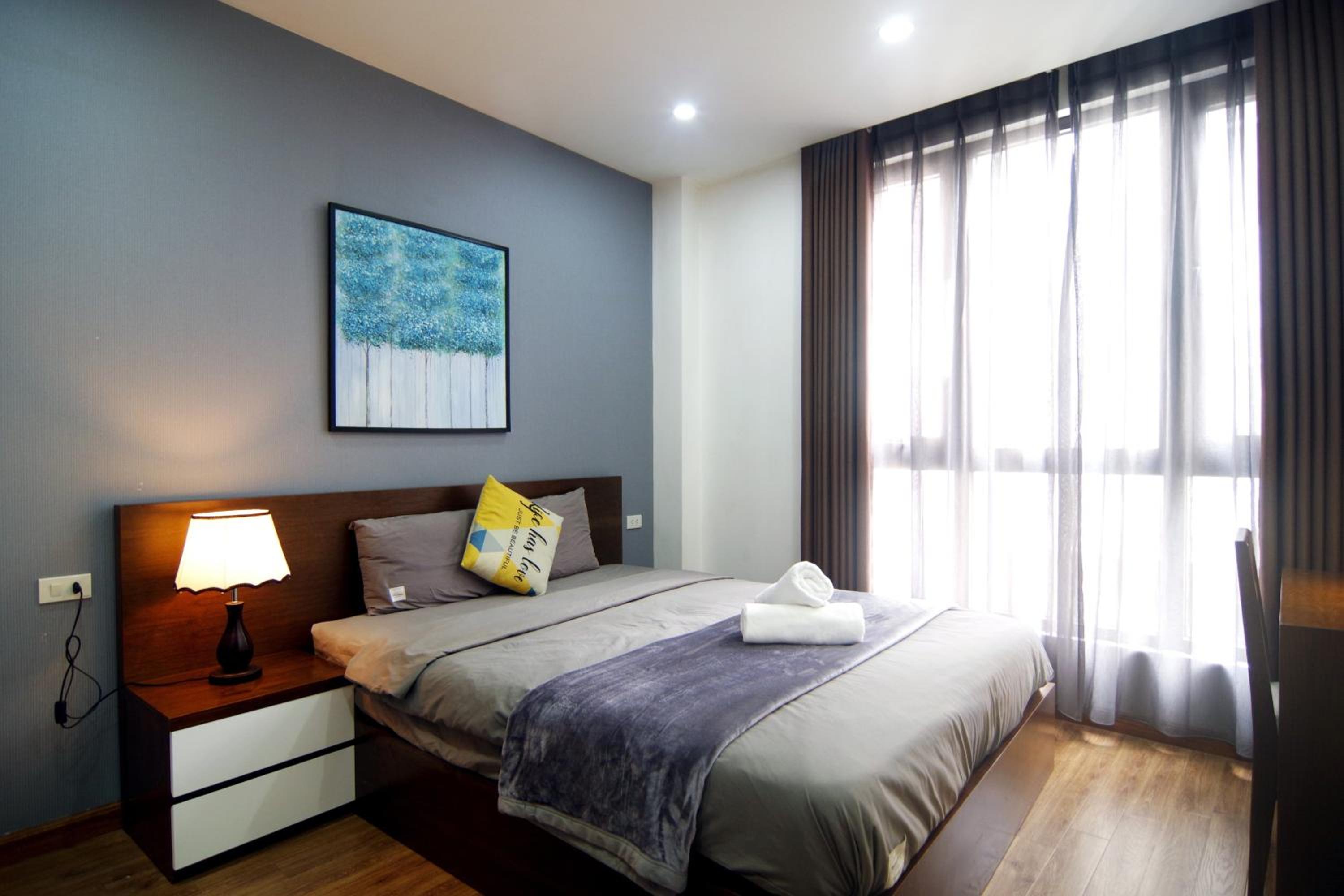 QMP-Deluxe Serviced Apartment in Ba Dinh