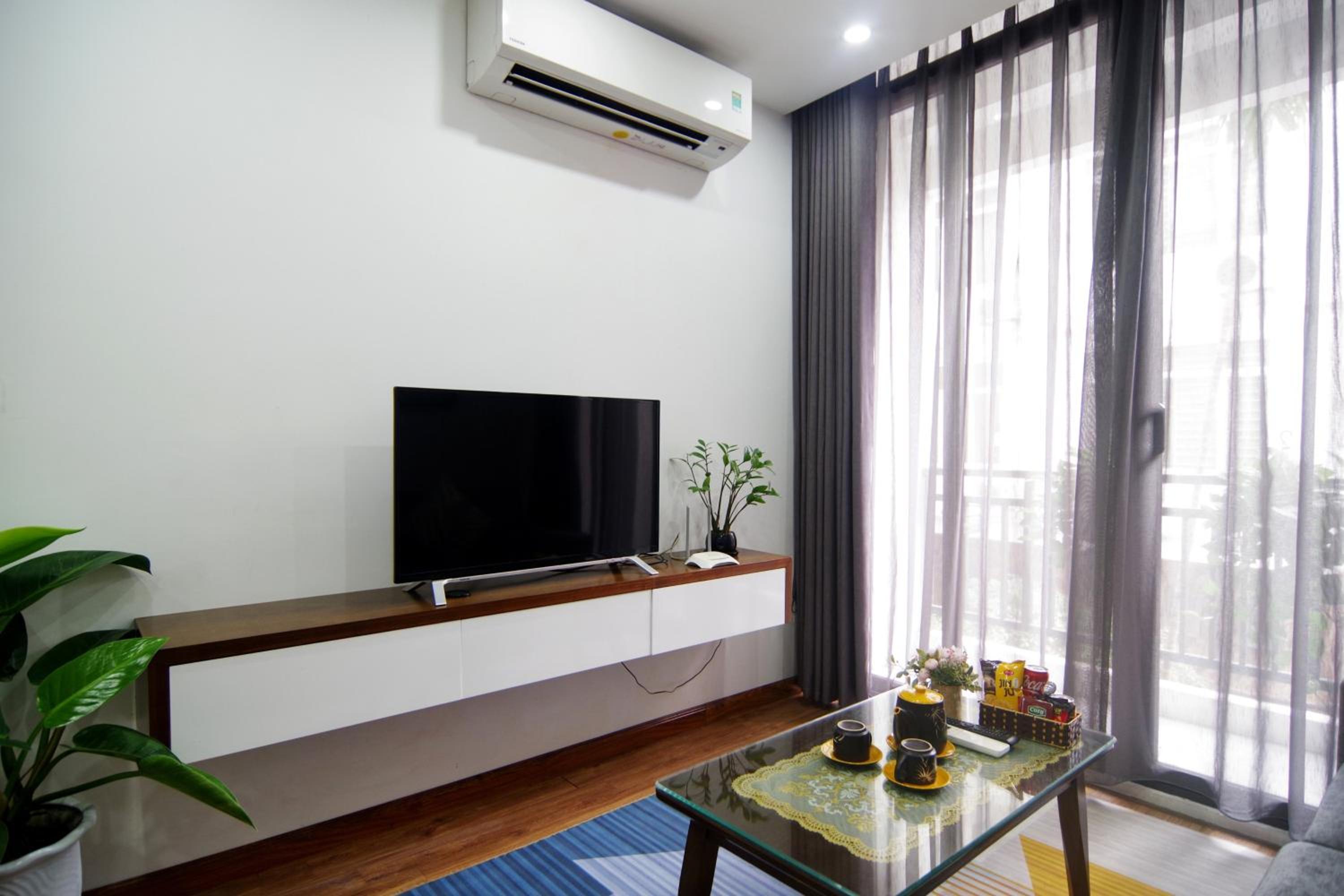QMP-Deluxe Serviced Apartment in Ba Dinh