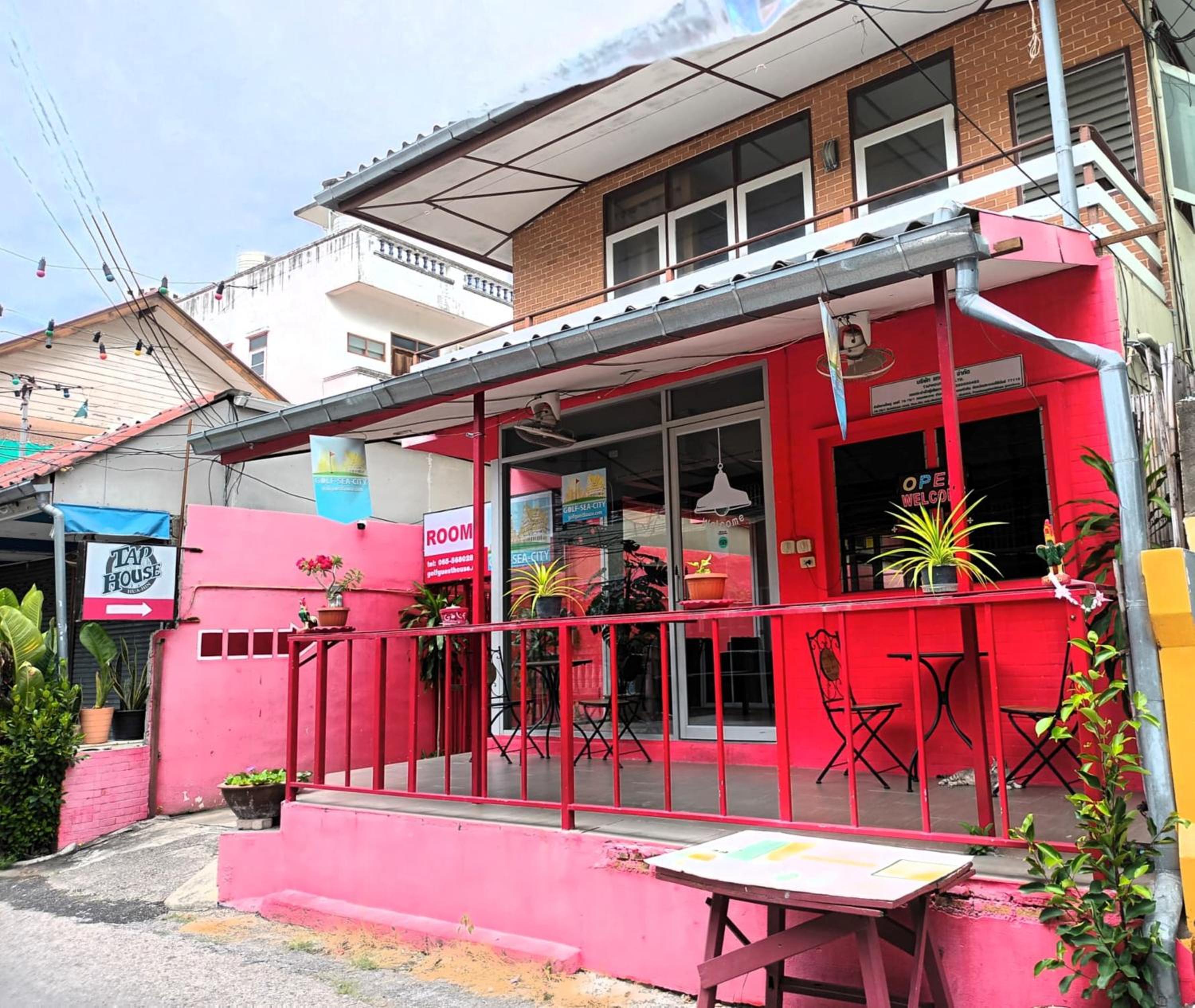 Golf-Sea-City Guest House