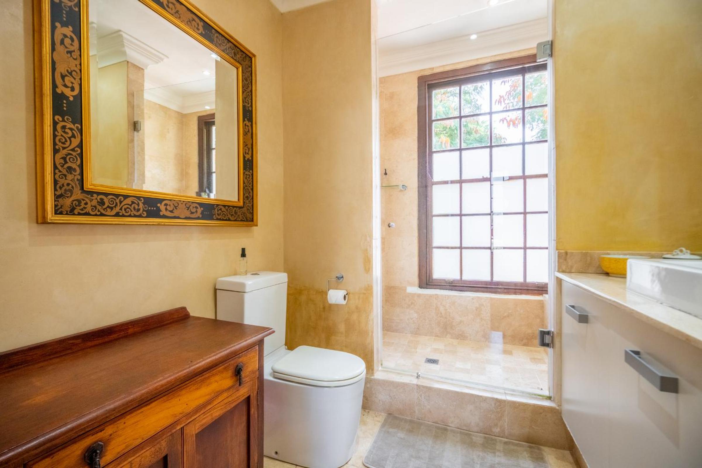 Holland House B&B
