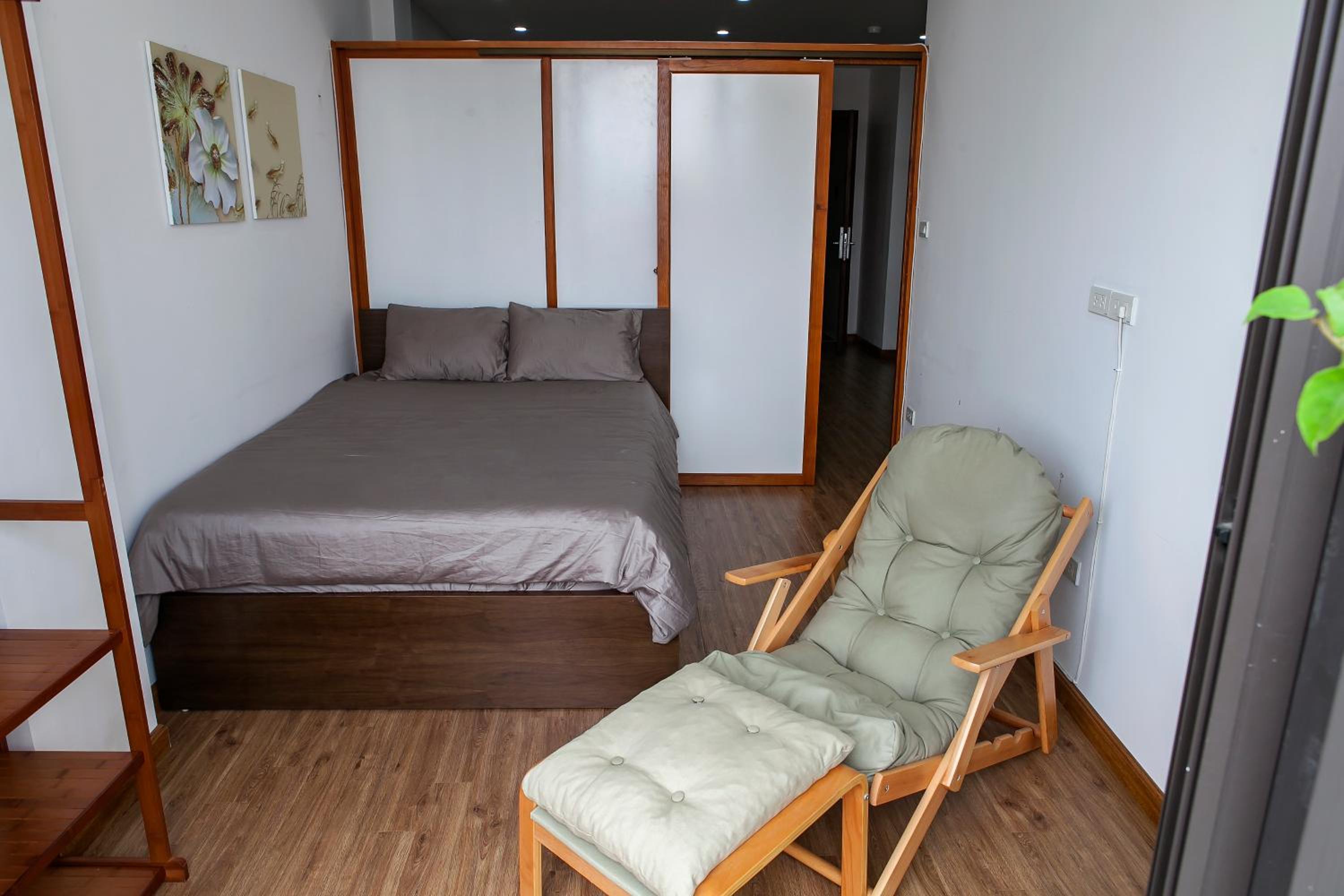 QMP-Deluxe Serviced Apartment in Ba Dinh