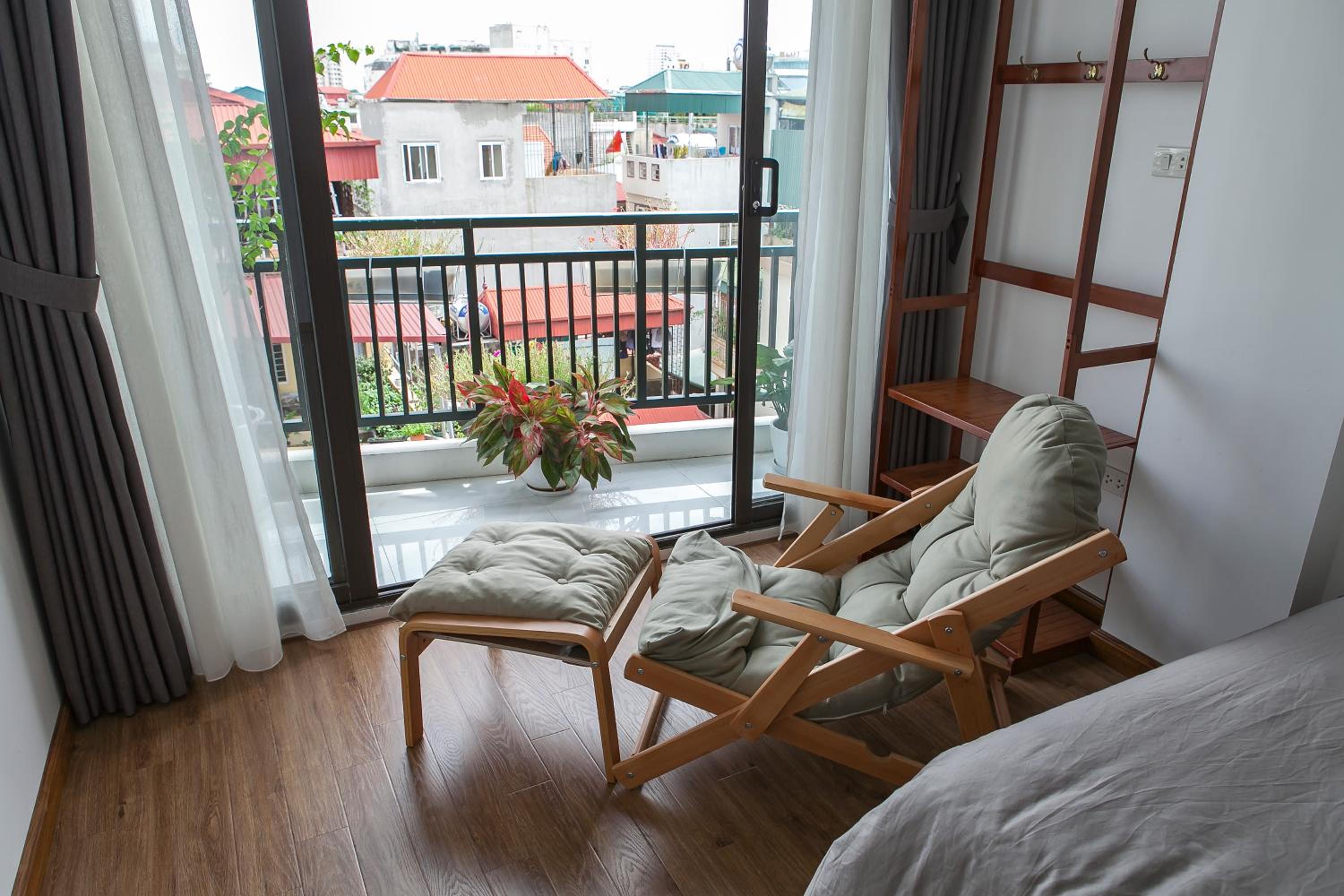 QMP-Deluxe Serviced Apartment in Ba Dinh