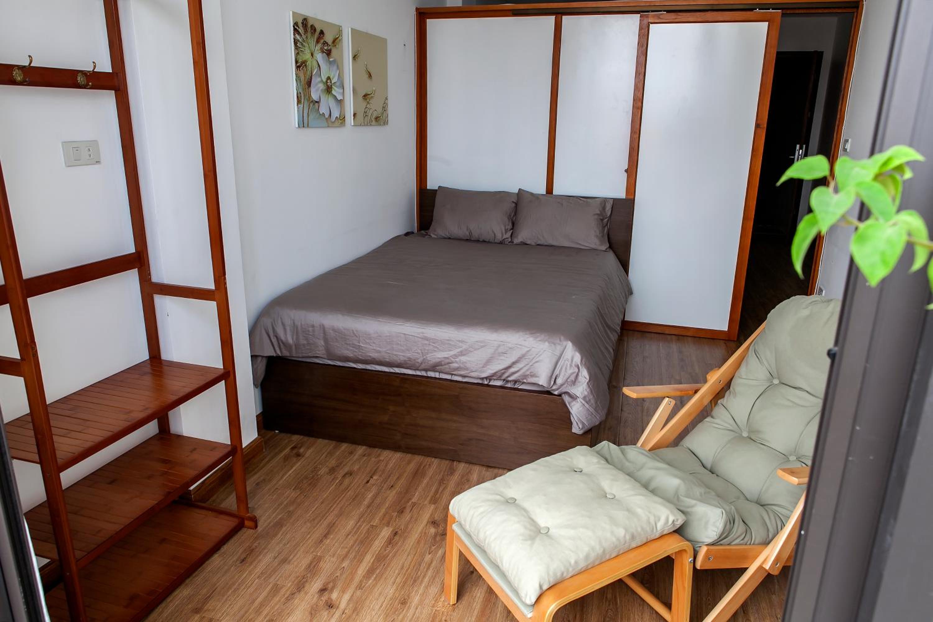 QMP-Deluxe Serviced Apartment in Ba Dinh