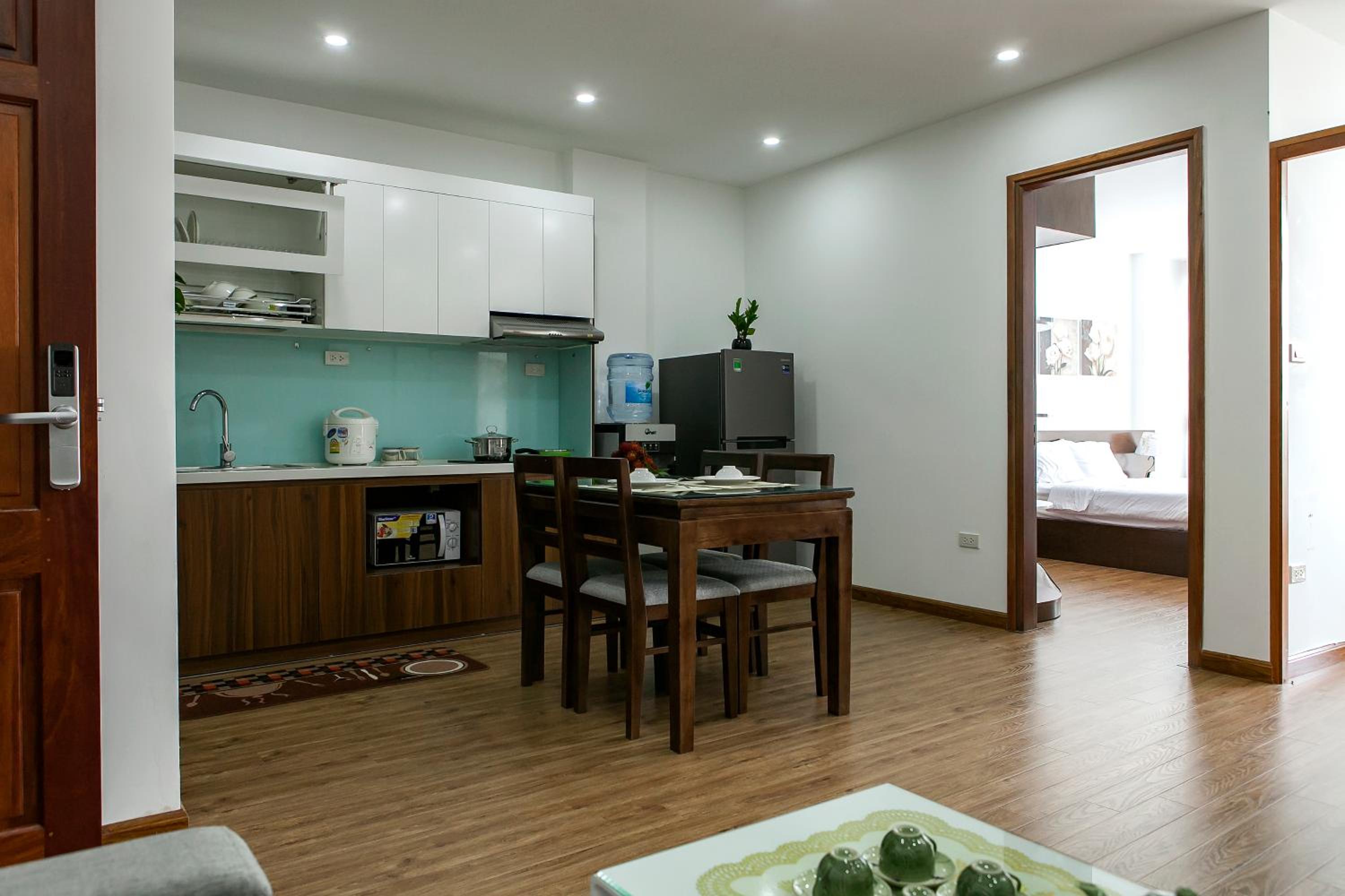 QMP-Deluxe Serviced Apartment in Ba Dinh