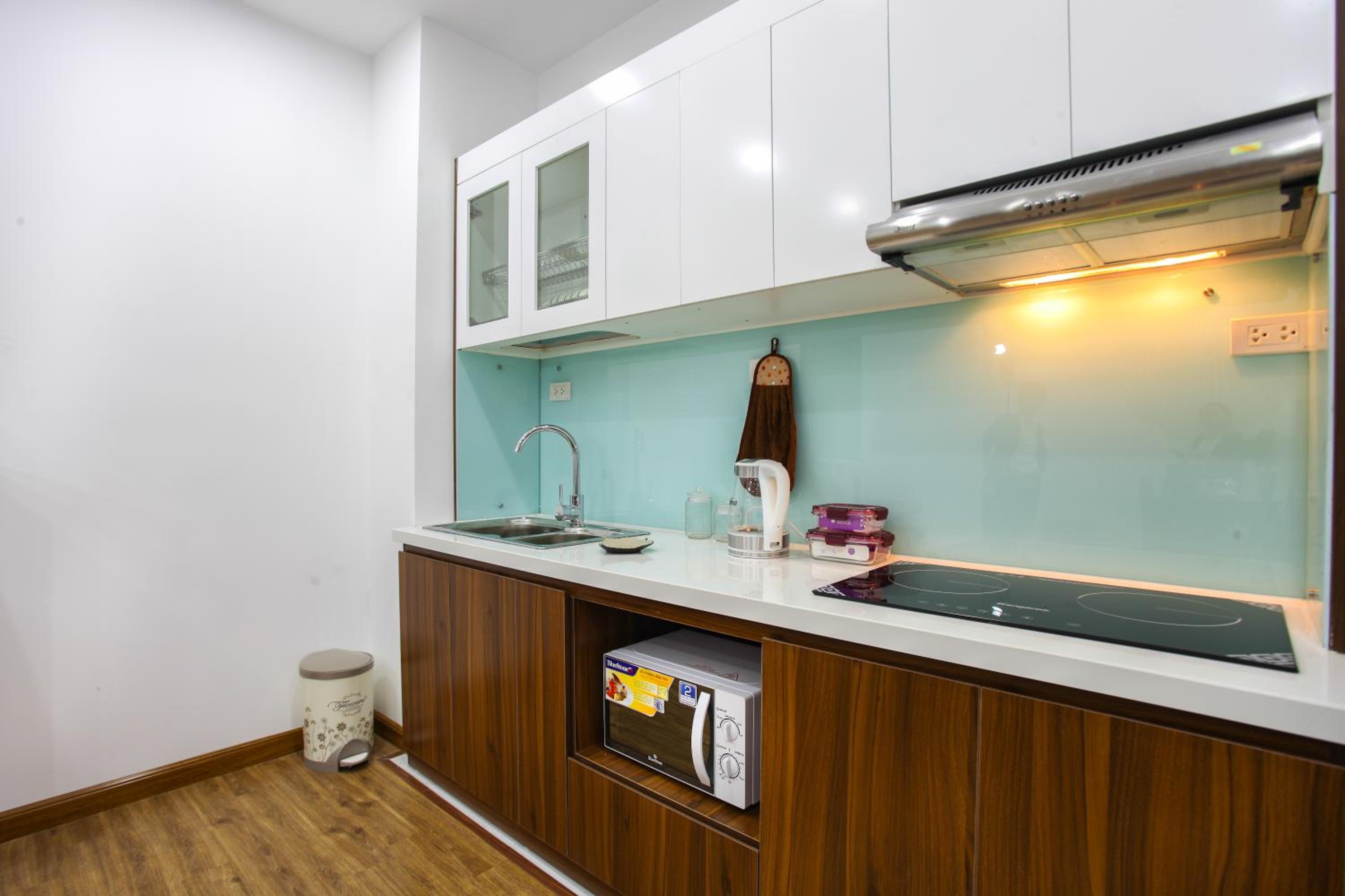QMP-Deluxe Serviced Apartment in Ba Dinh