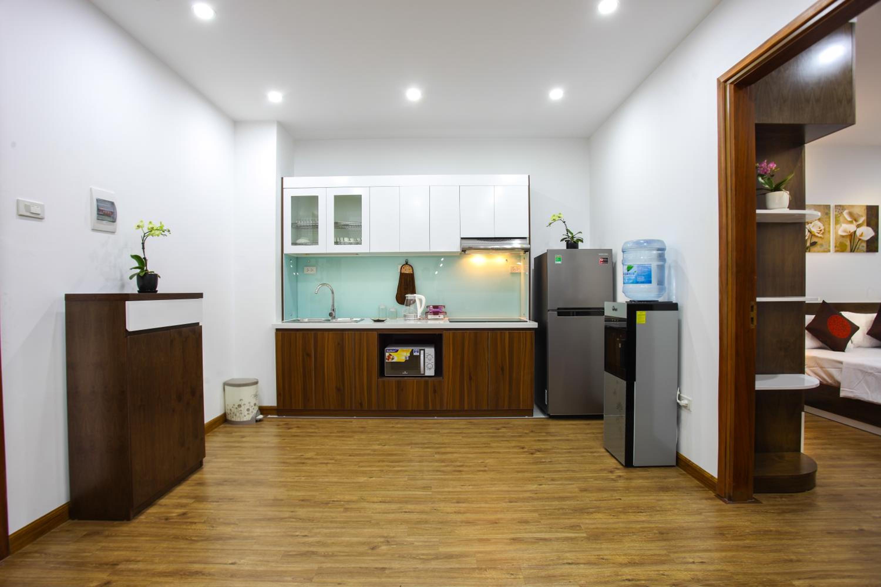 QMP-Deluxe Serviced Apartment in Ba Dinh