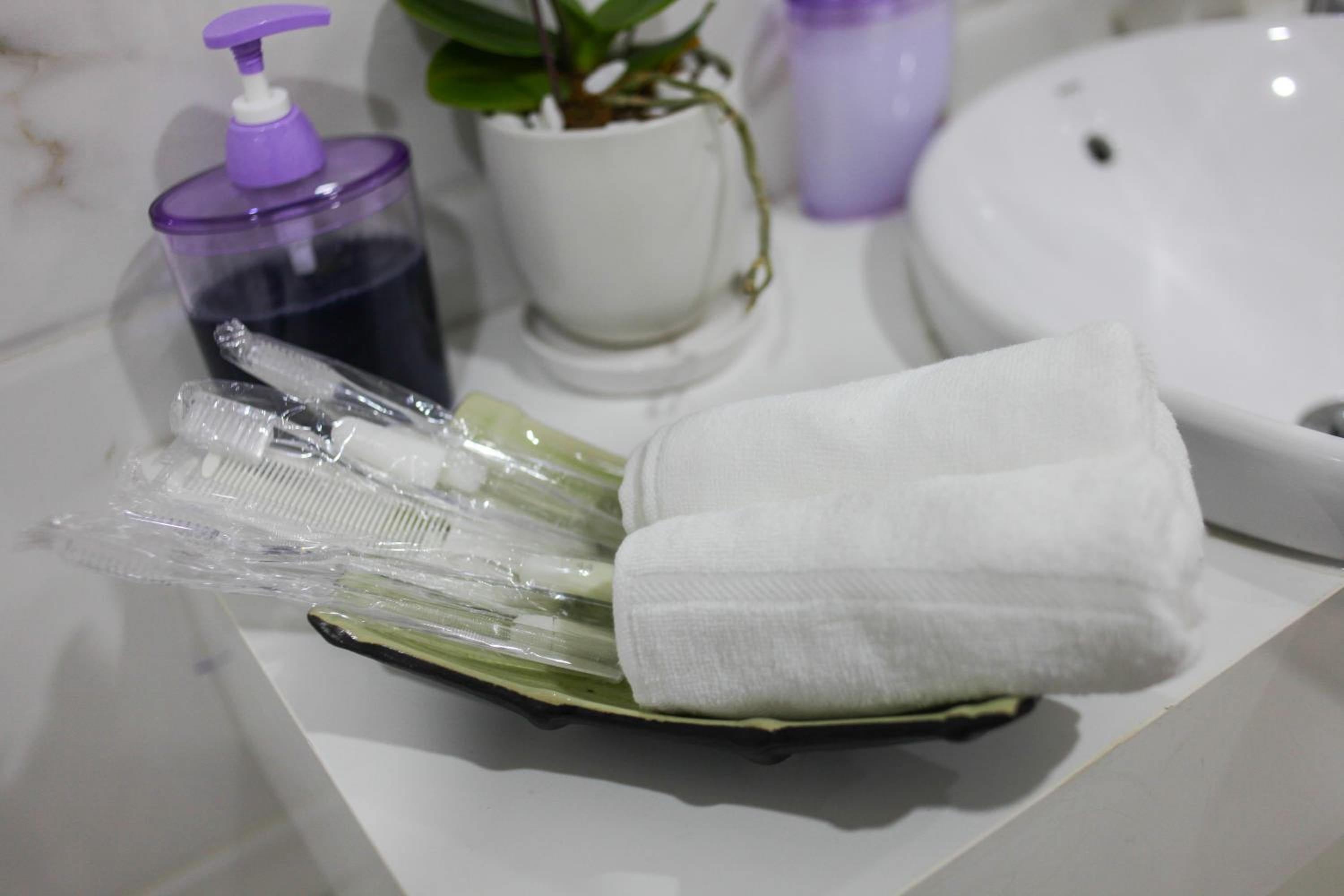 QMP-Deluxe Serviced Apartment in Ba Dinh