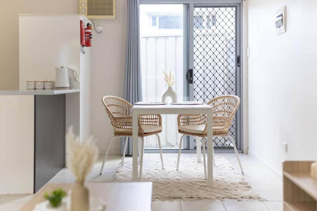 Self-contained unit in Scarborough