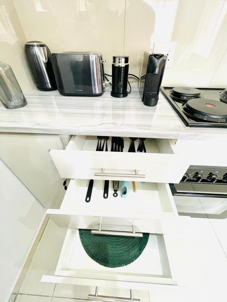 Trendy, Comfortable 1 bedroom Apartments in Mthatha