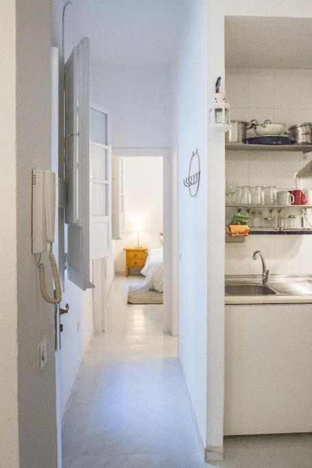 Cozy apartment in a typical Sevillian patio house