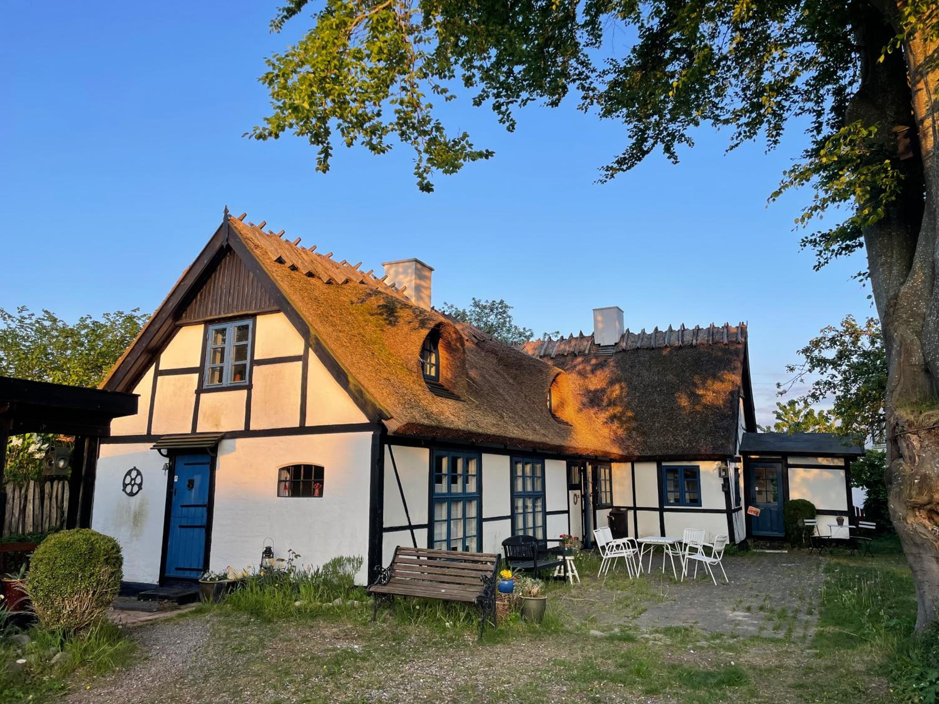 Værelser i historisk hus med sjæl og atmosfære