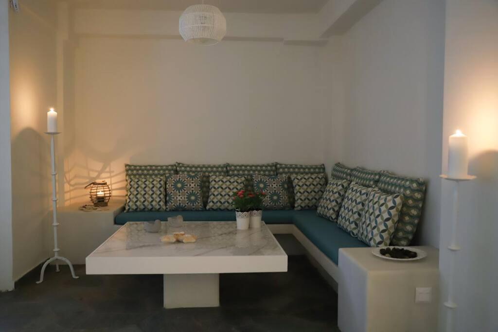 Mikaella Residence