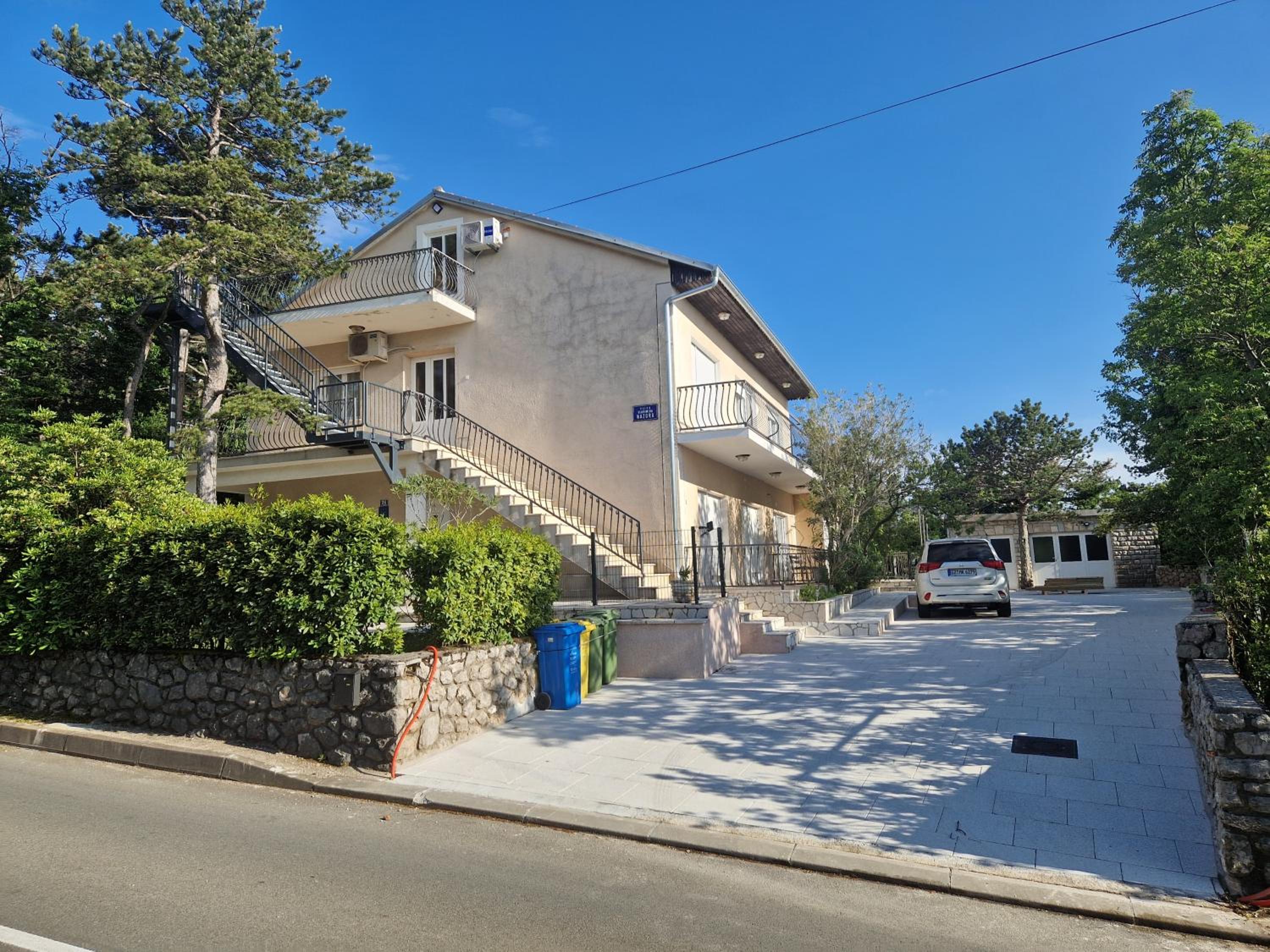 Hotel Apartman Sophie - 67m2- Grill - Garden - Image 1