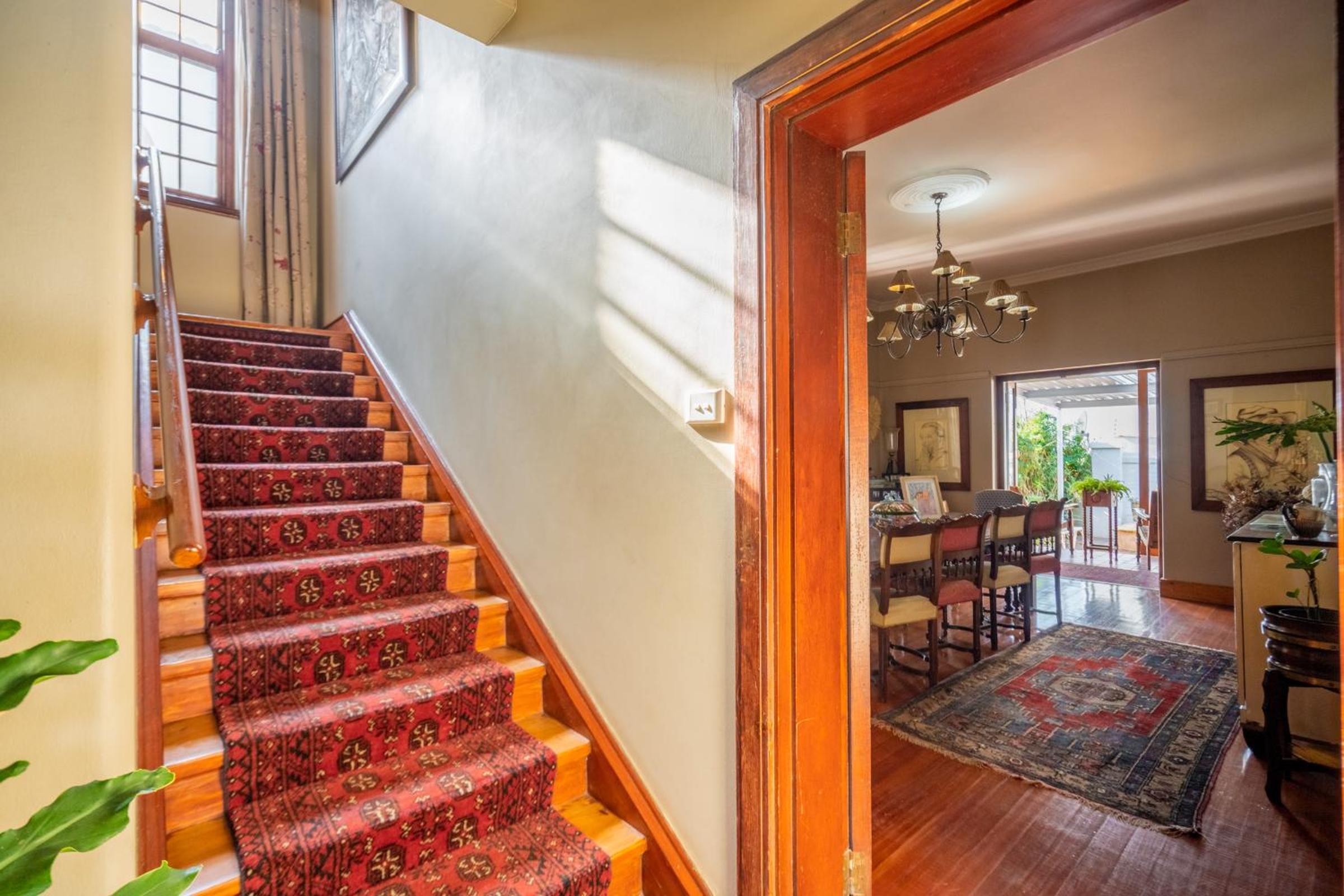 Holland House B&B