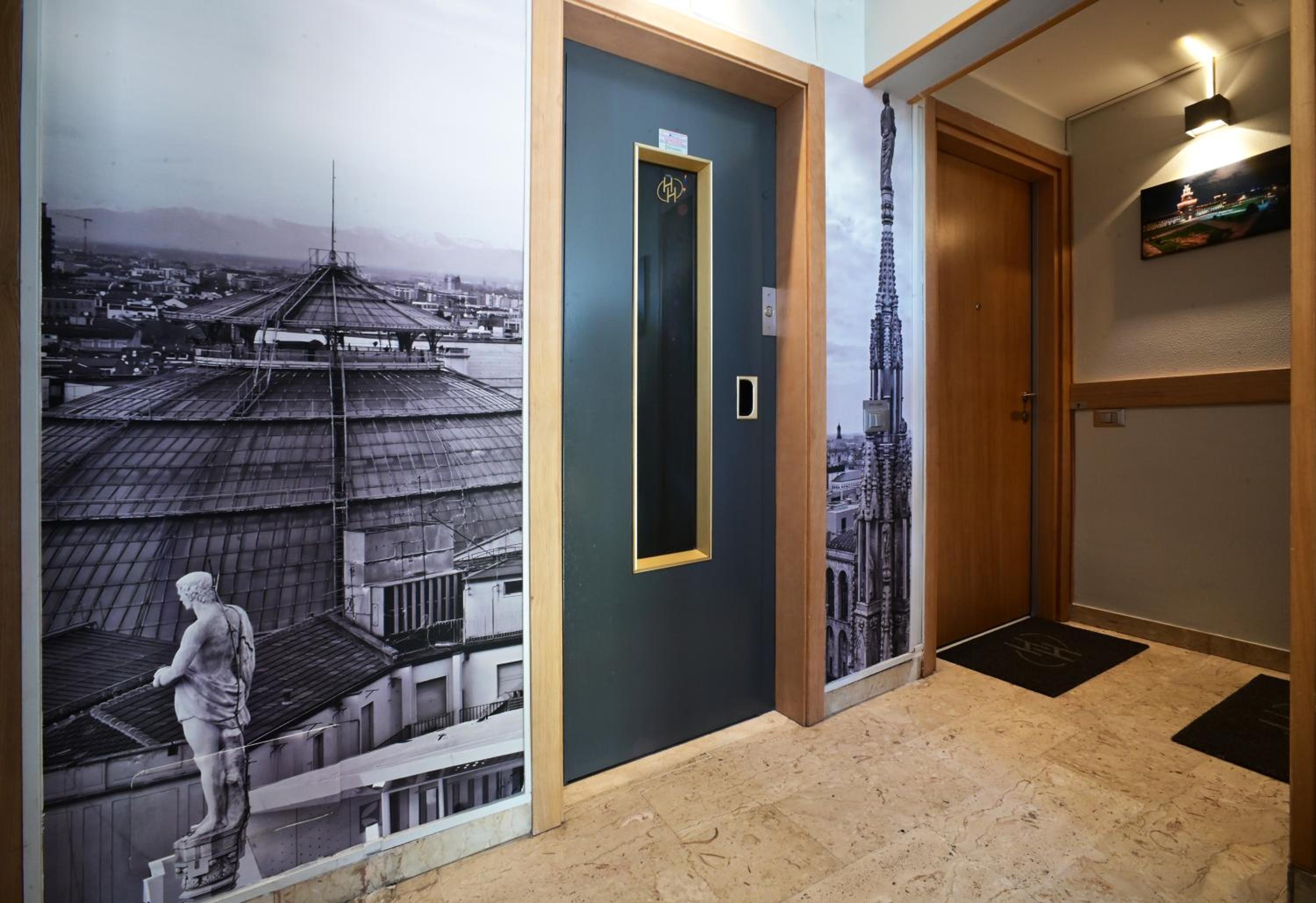 Holiday Homes Aparthotel Milano