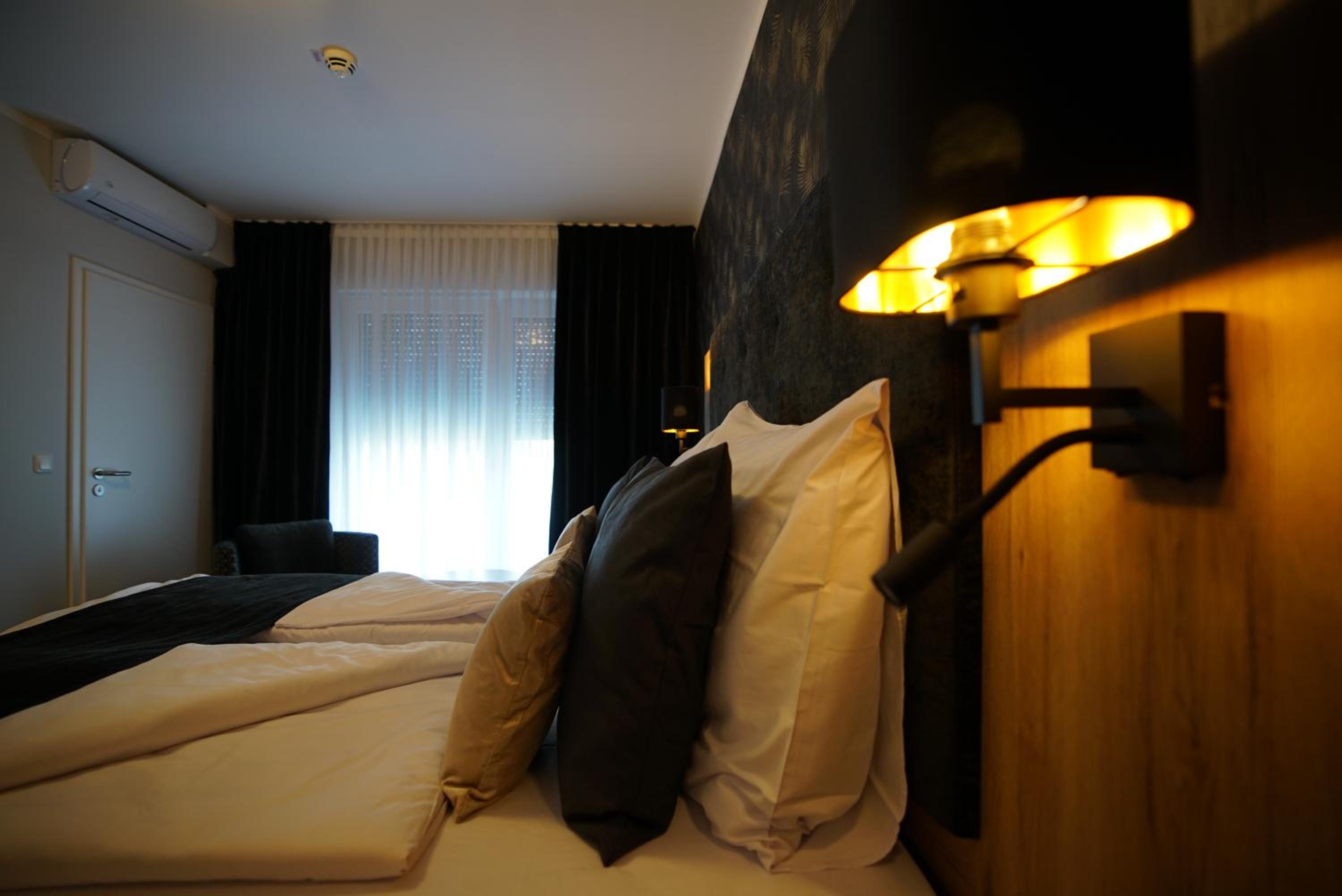 Hotel Dea
