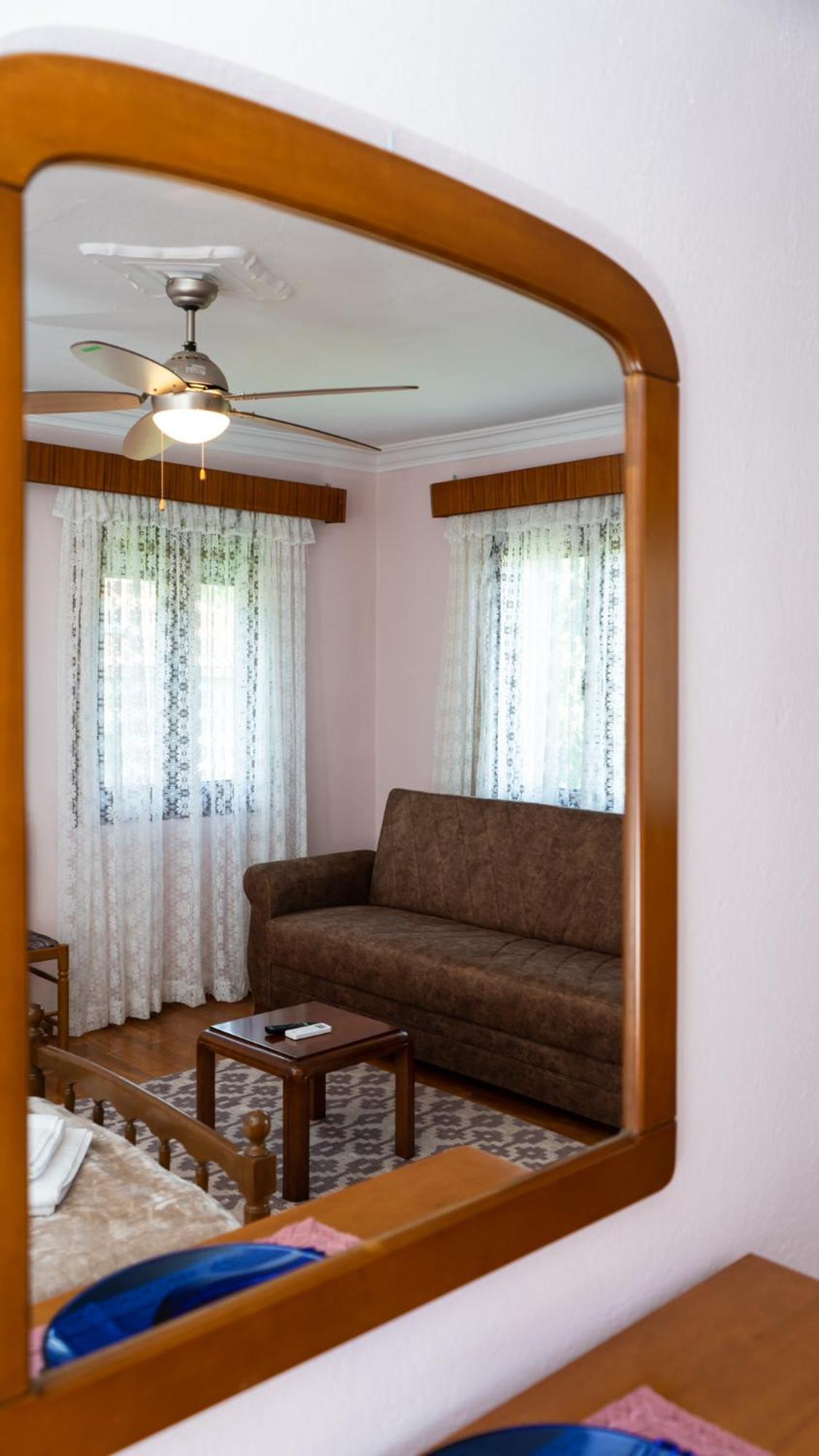 Fani's House Under Meteora