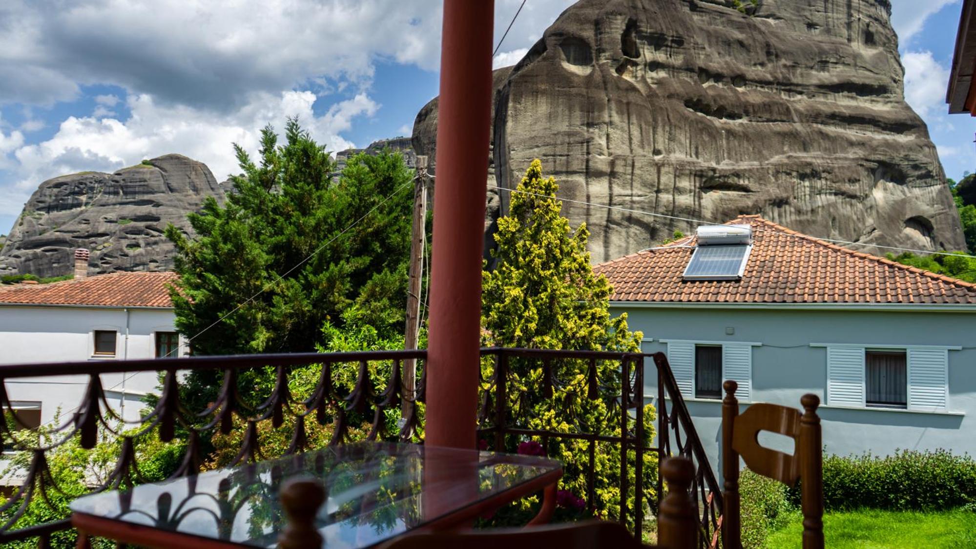 Fani's House Under Meteora
