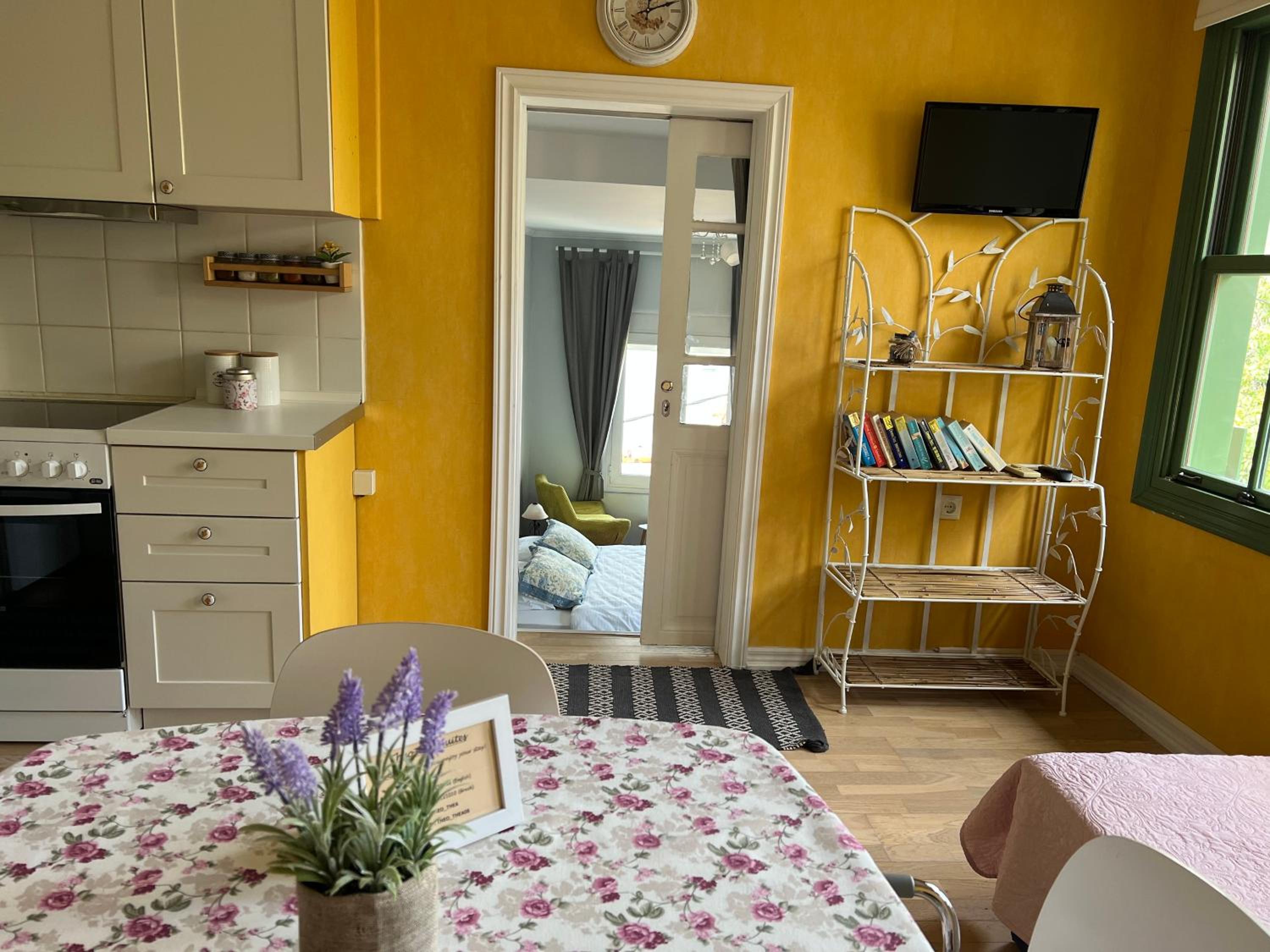 Theothea Suites