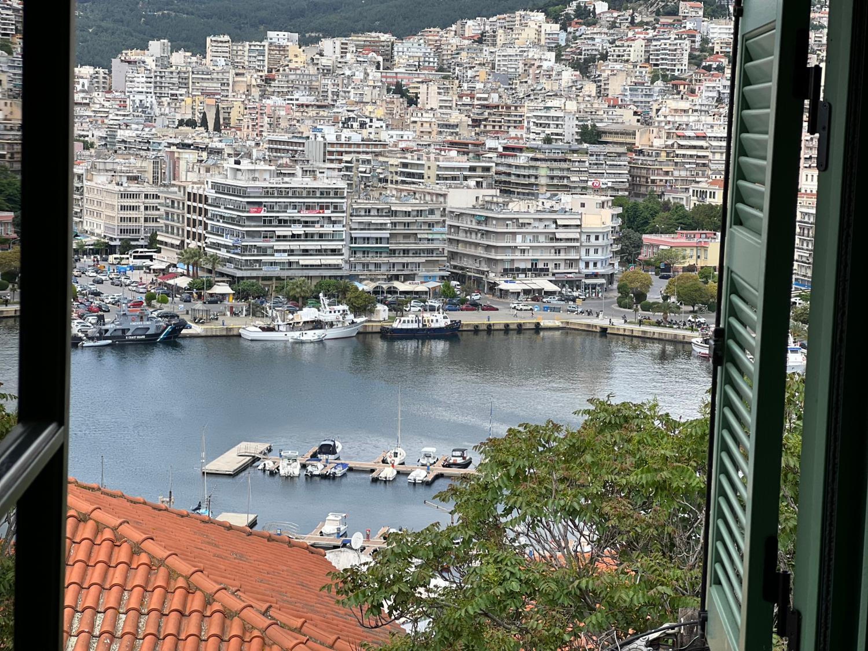 Theothea Suites