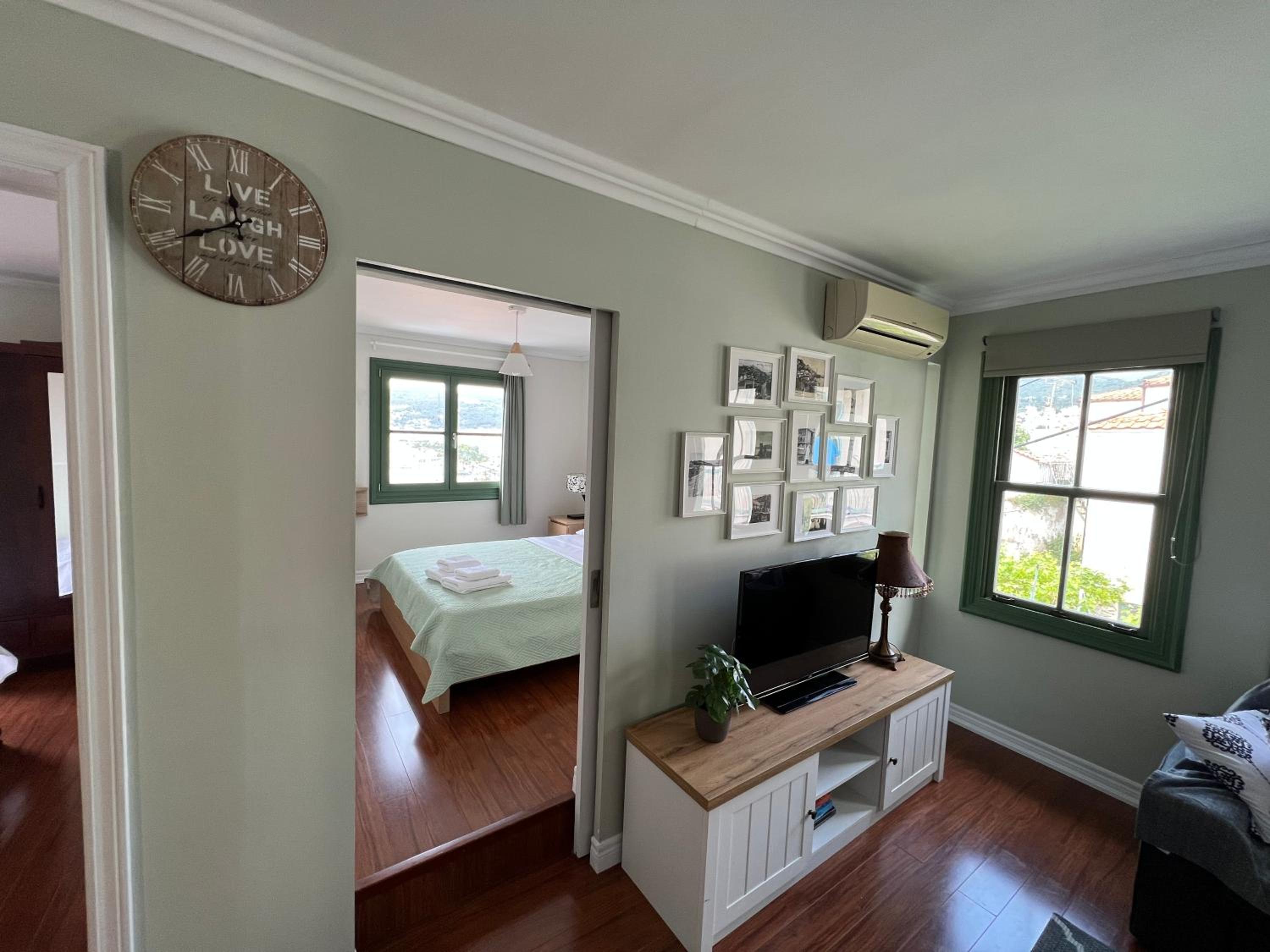 Theothea Suites