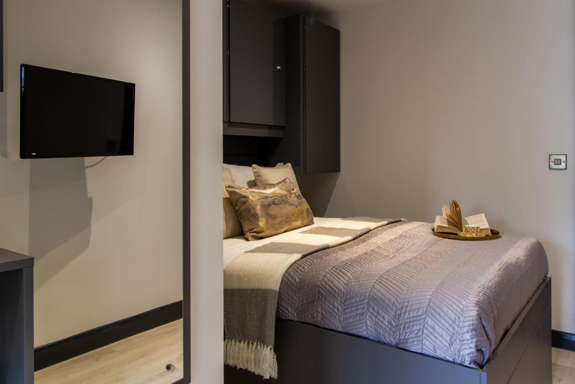 Modern Studios at The Residence in Coventry
