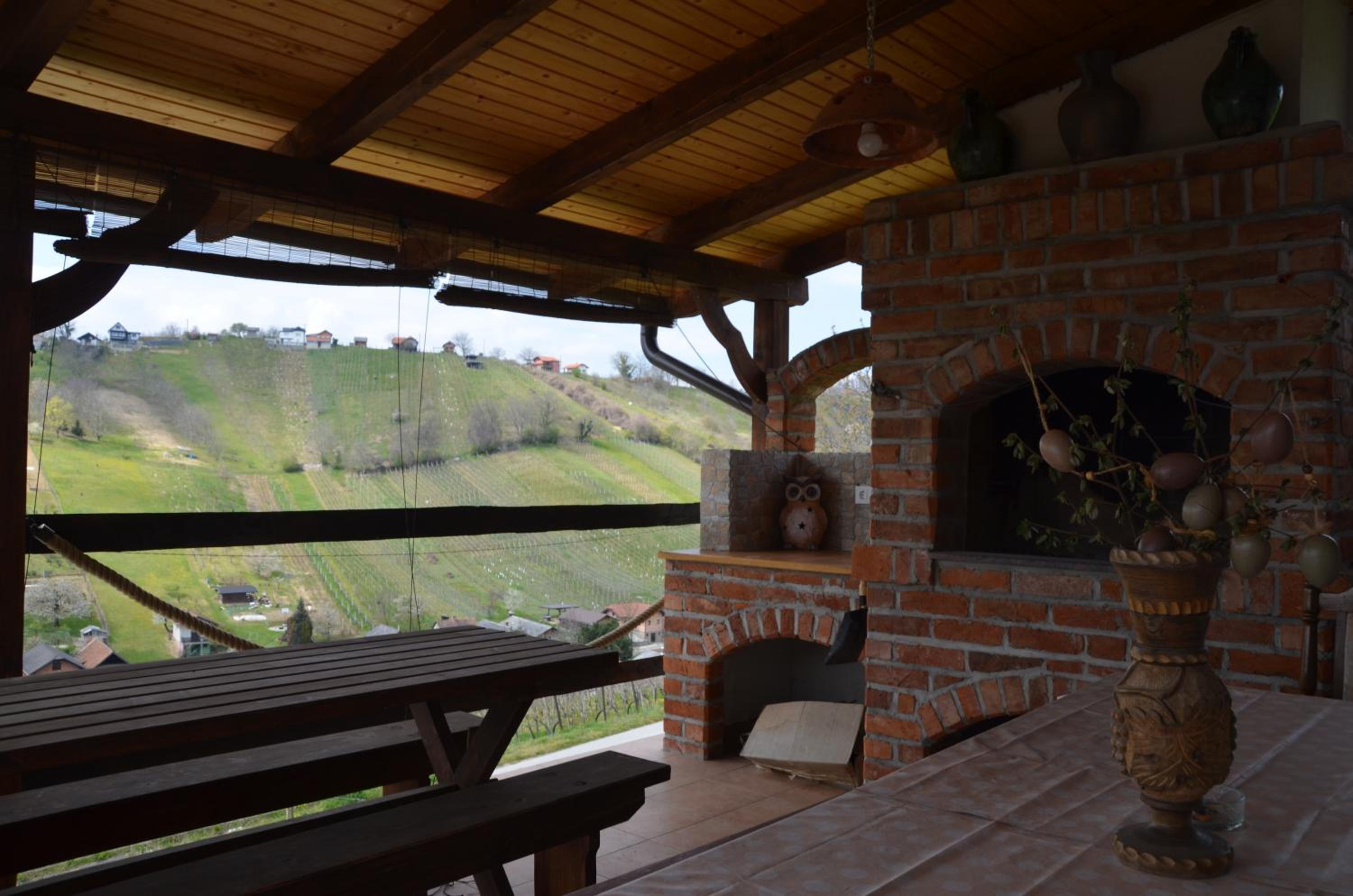 Pri stari preši view 2