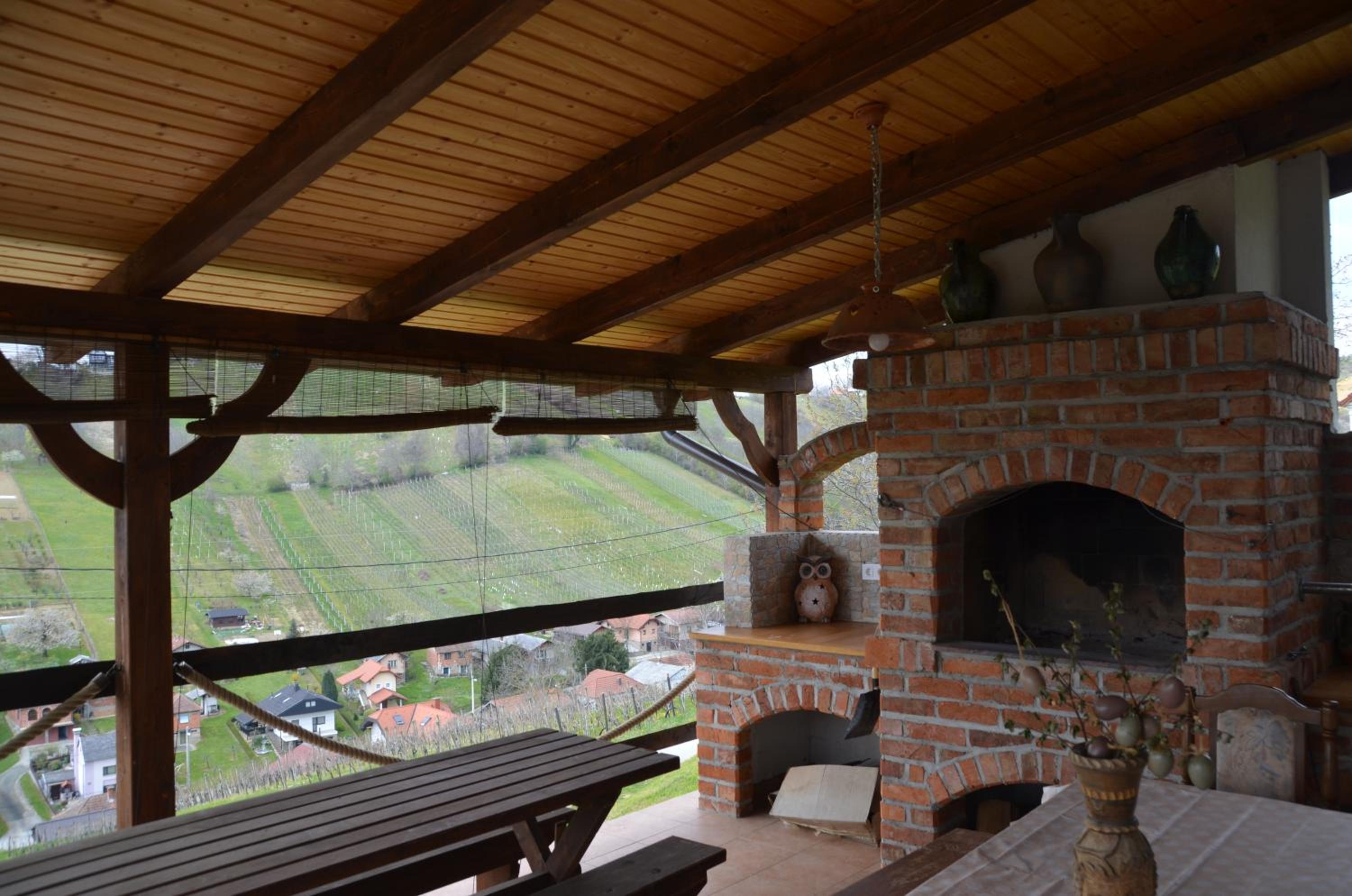 Pri stari preši view 3