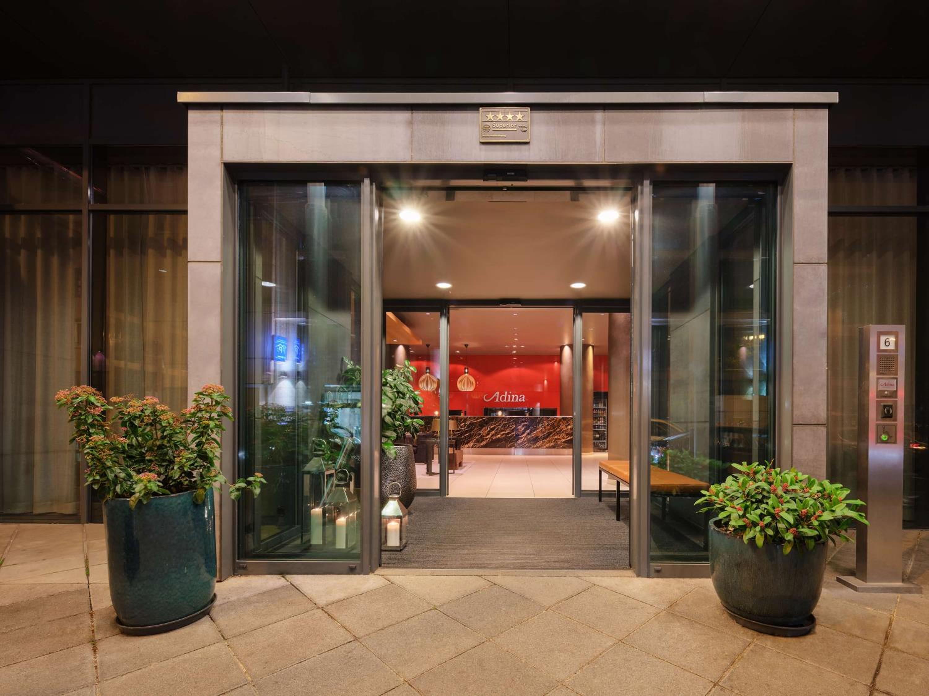 Adina Apartment Hotel Frankfurt Neue Oper - Property Image 8