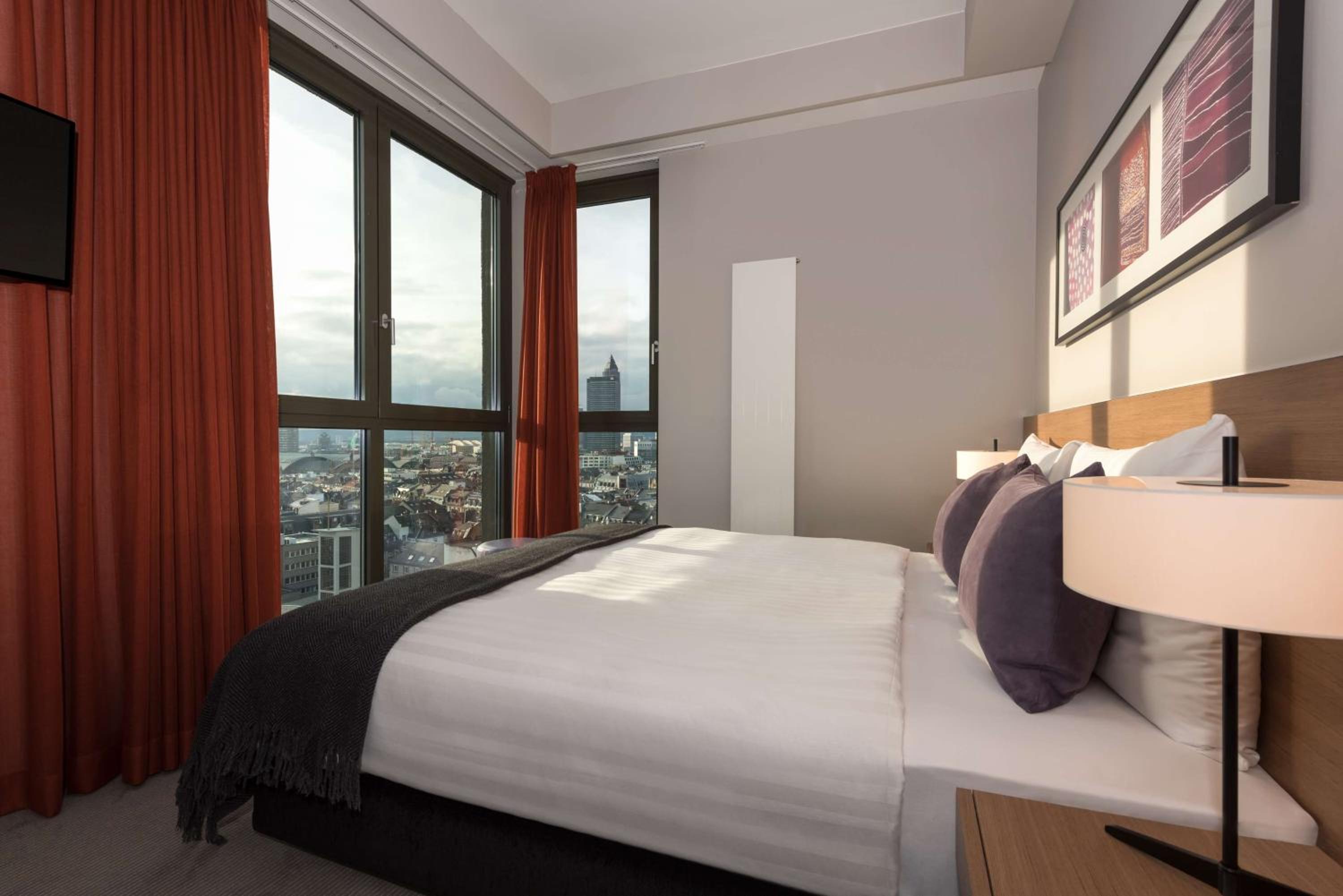 Adina Apartment Hotel Frankfurt Neue Oper - Property Image 11