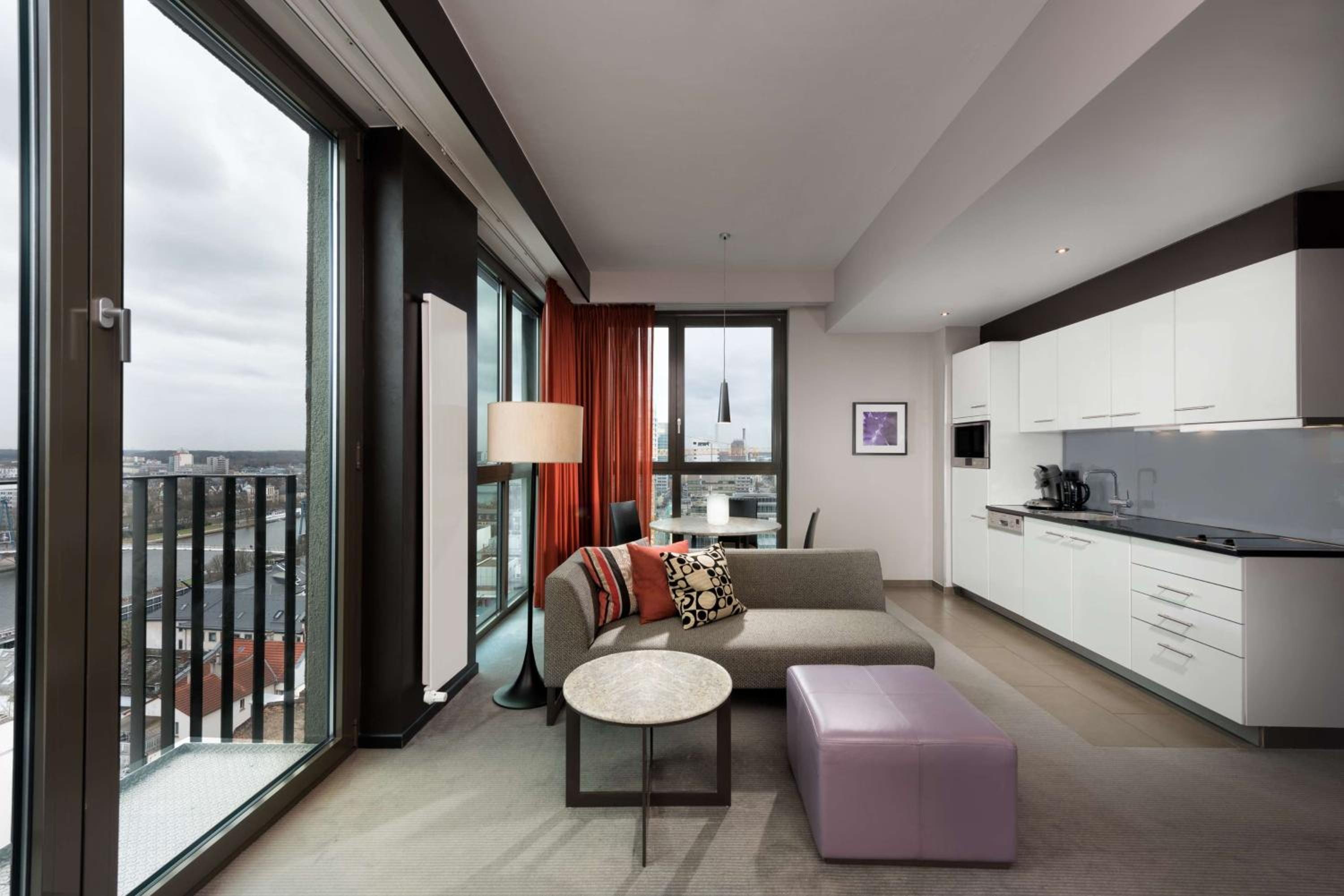 Adina Apartment Hotel Frankfurt Neue Oper - Property Image 14