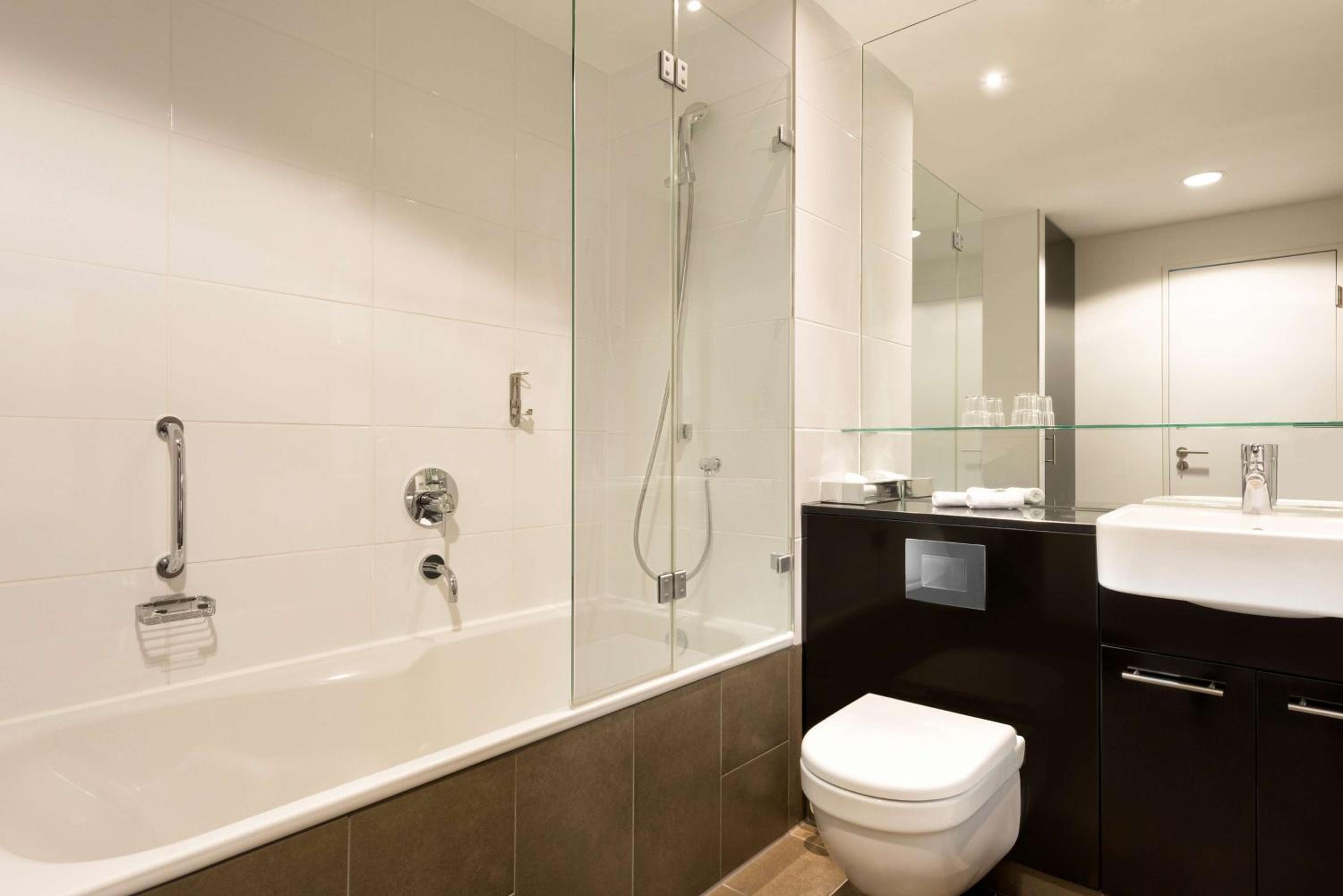 Adina Apartment Hotel Frankfurt Neue Oper - Property Image 43