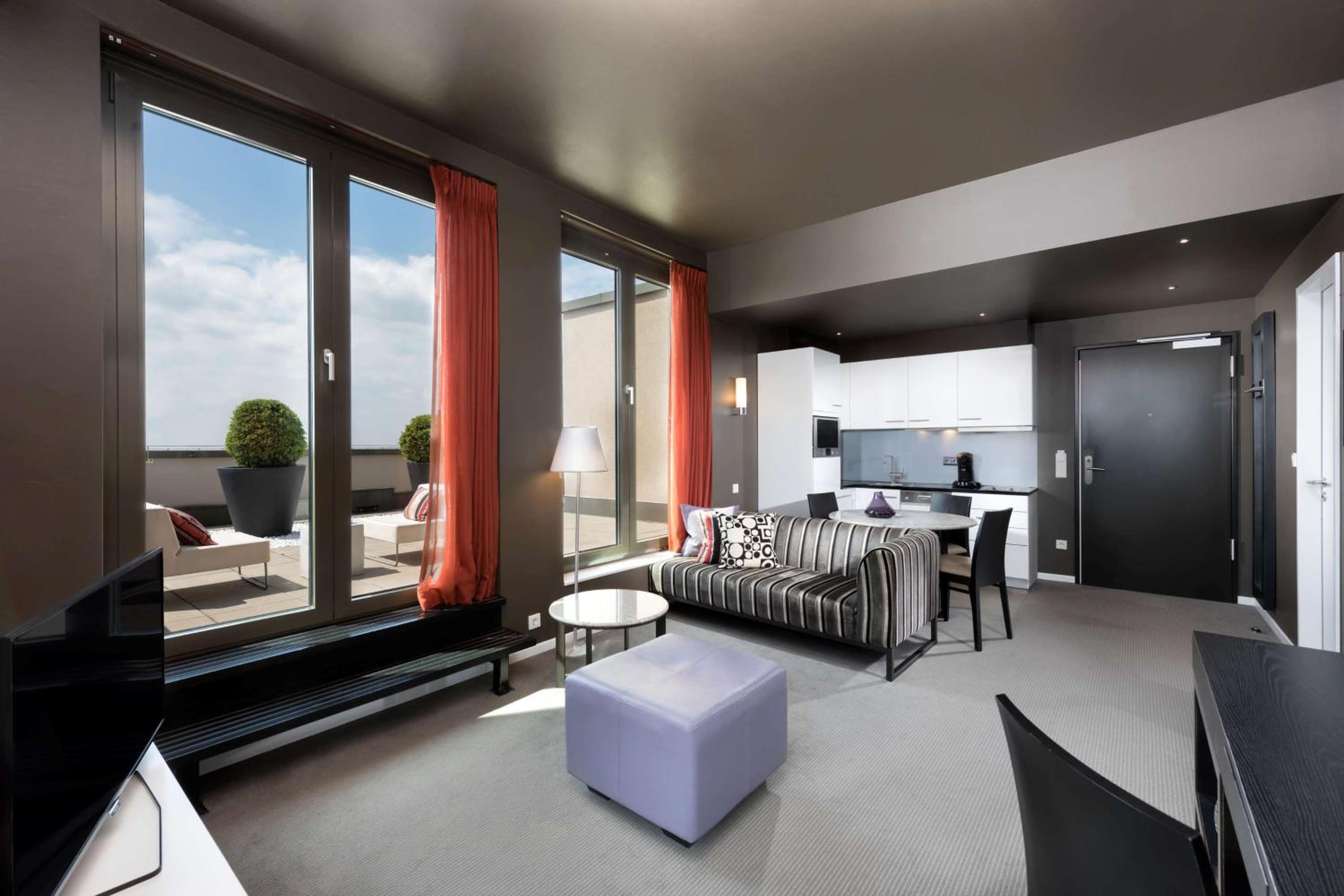 Adina Apartment Hotel Frankfurt Neue Oper - Property Image 44