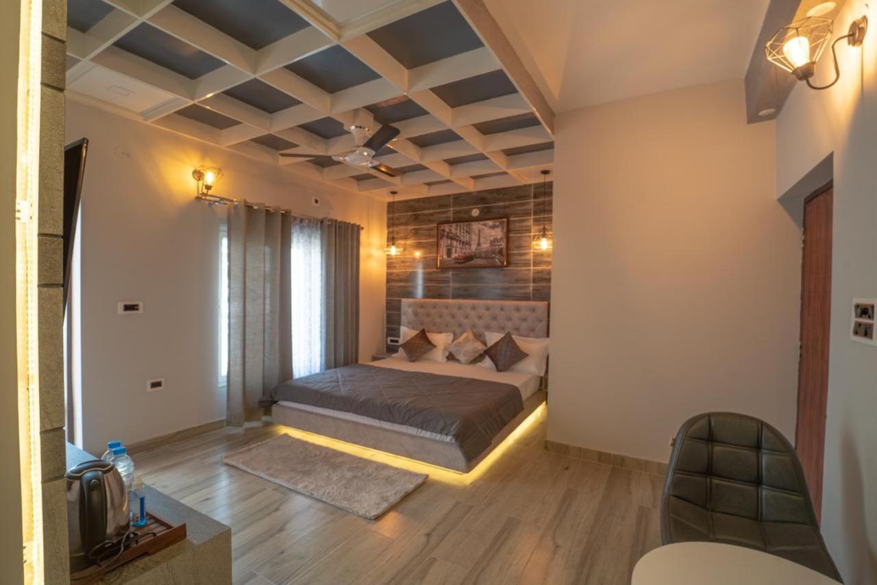 Prussian Blue Villas
