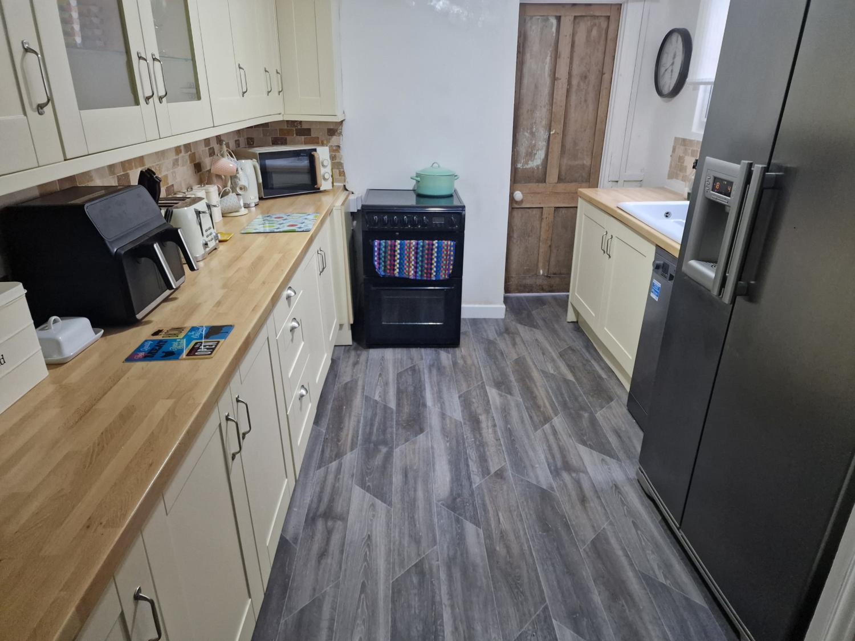 Looe Spacious 4 Double bedroom House Sleeps 9 Harbour River Views