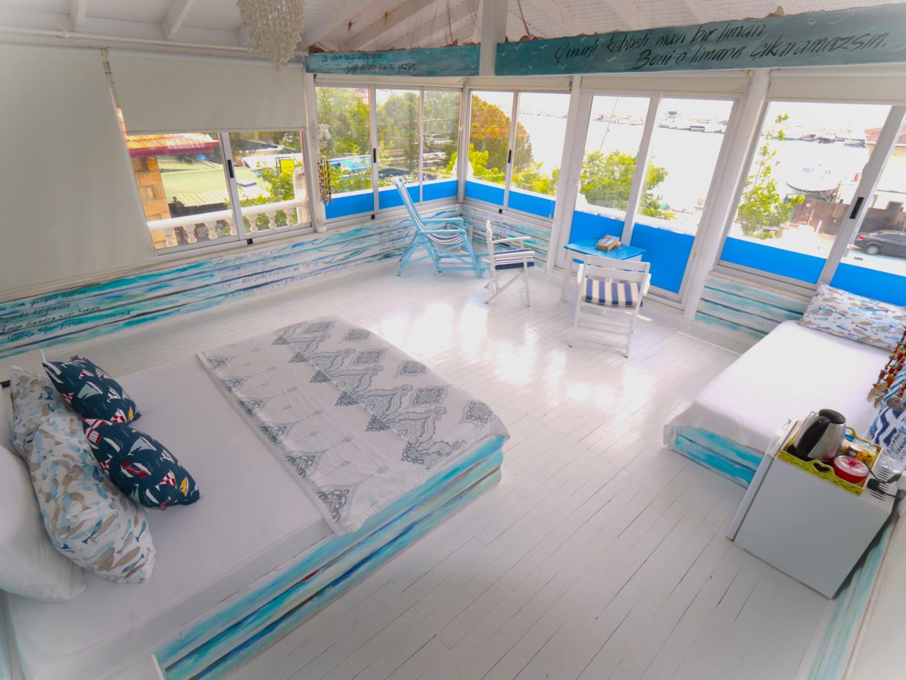Denizkizi butik otel