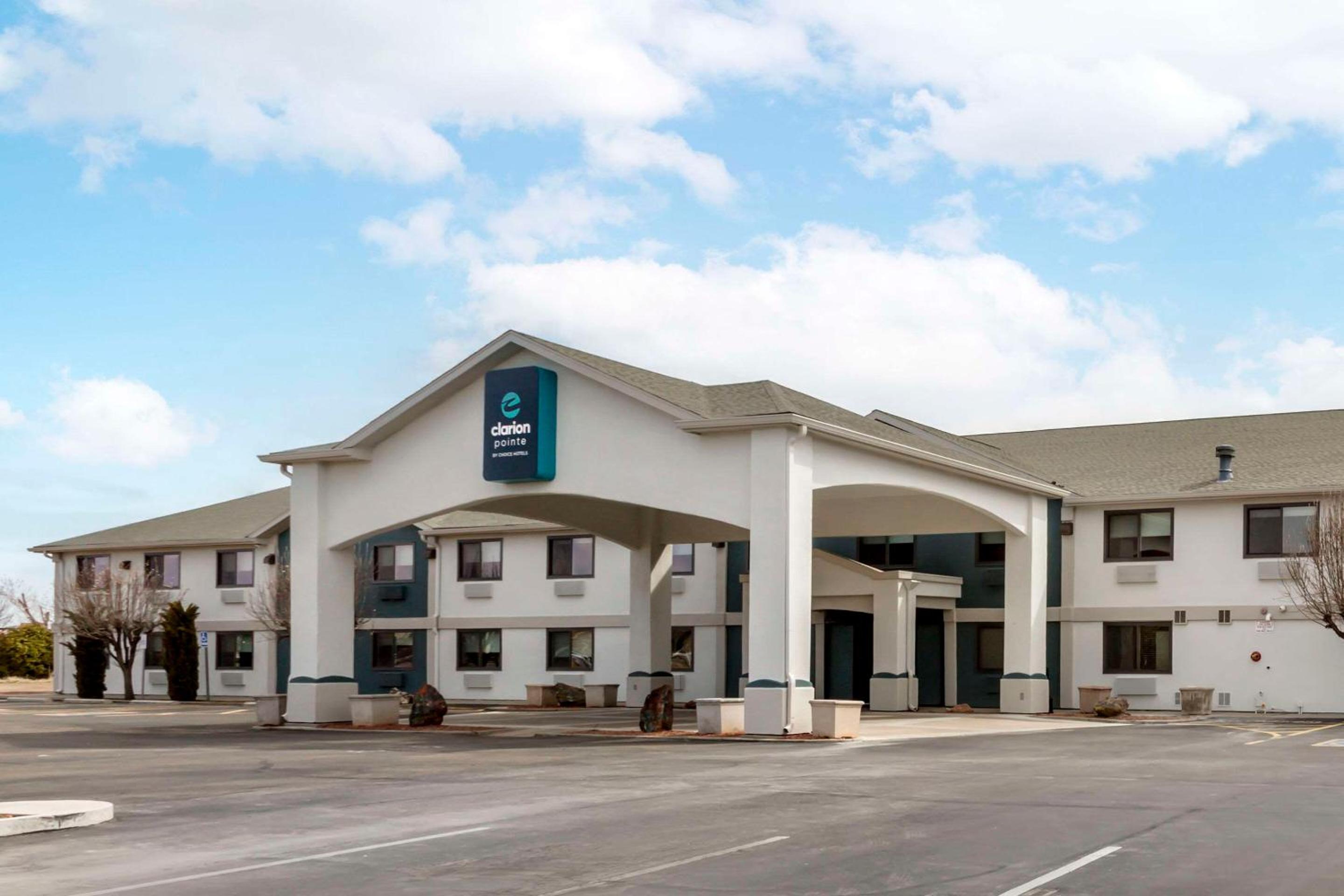 Prescott Vacations - Clarion Pointe Prescott Valley - Property Image 4