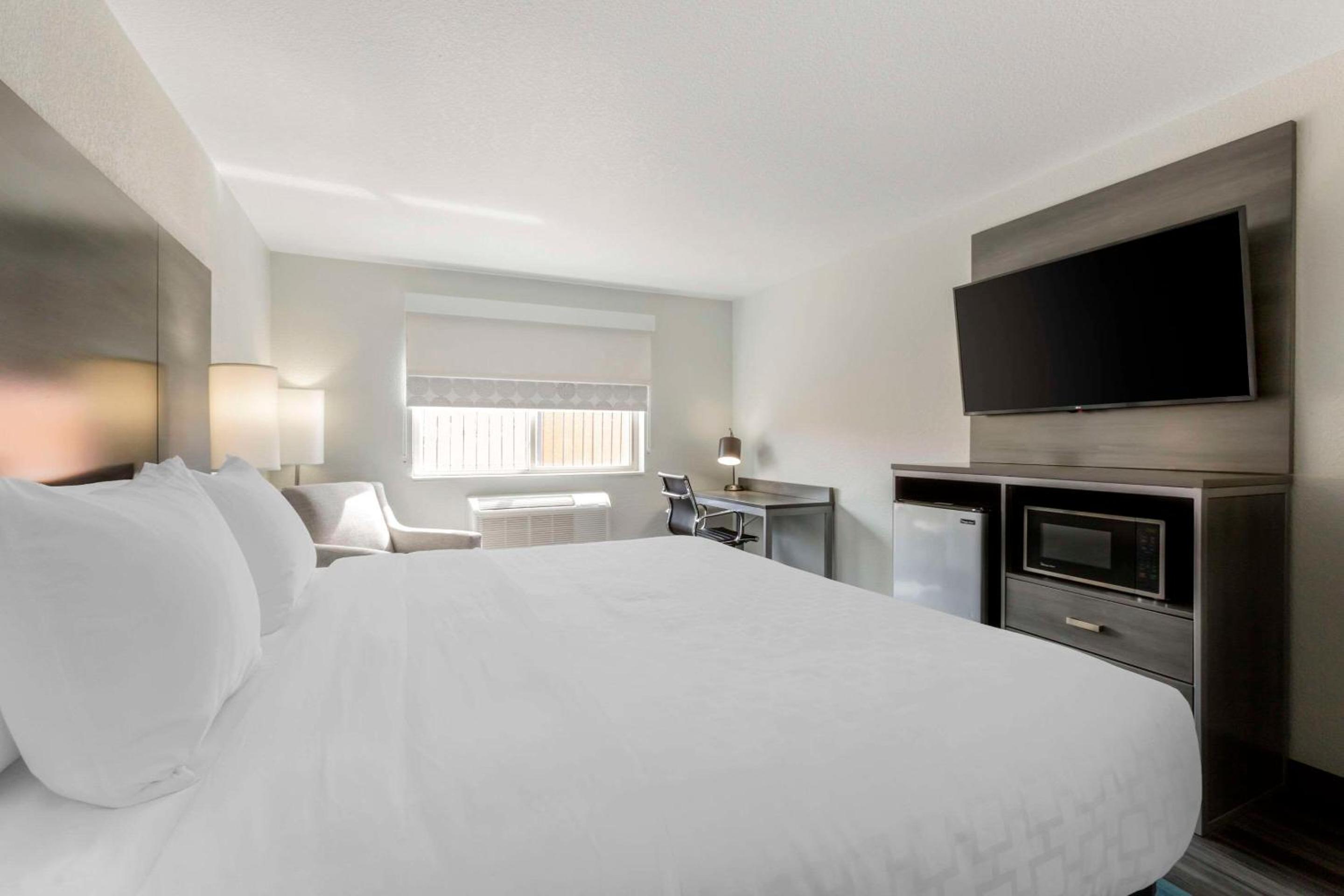 Prescott Valley Vacations - Clarion Pointe Prescott Valley - Property Image 23